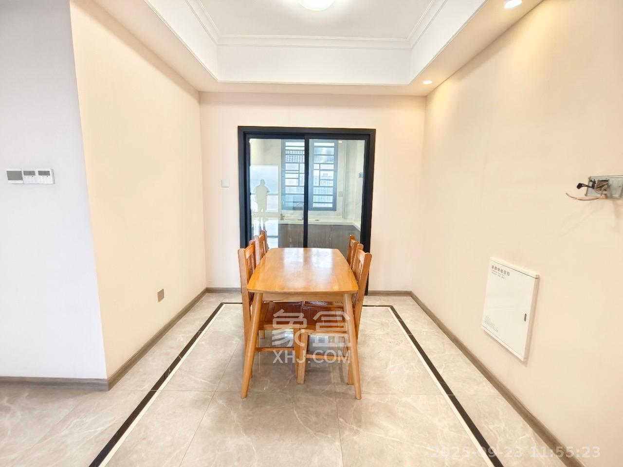 梦想新天地 3室2厅1卫 2500.0元/月 梦想新天地 3室2厅1卫 2500.0元/月室内图