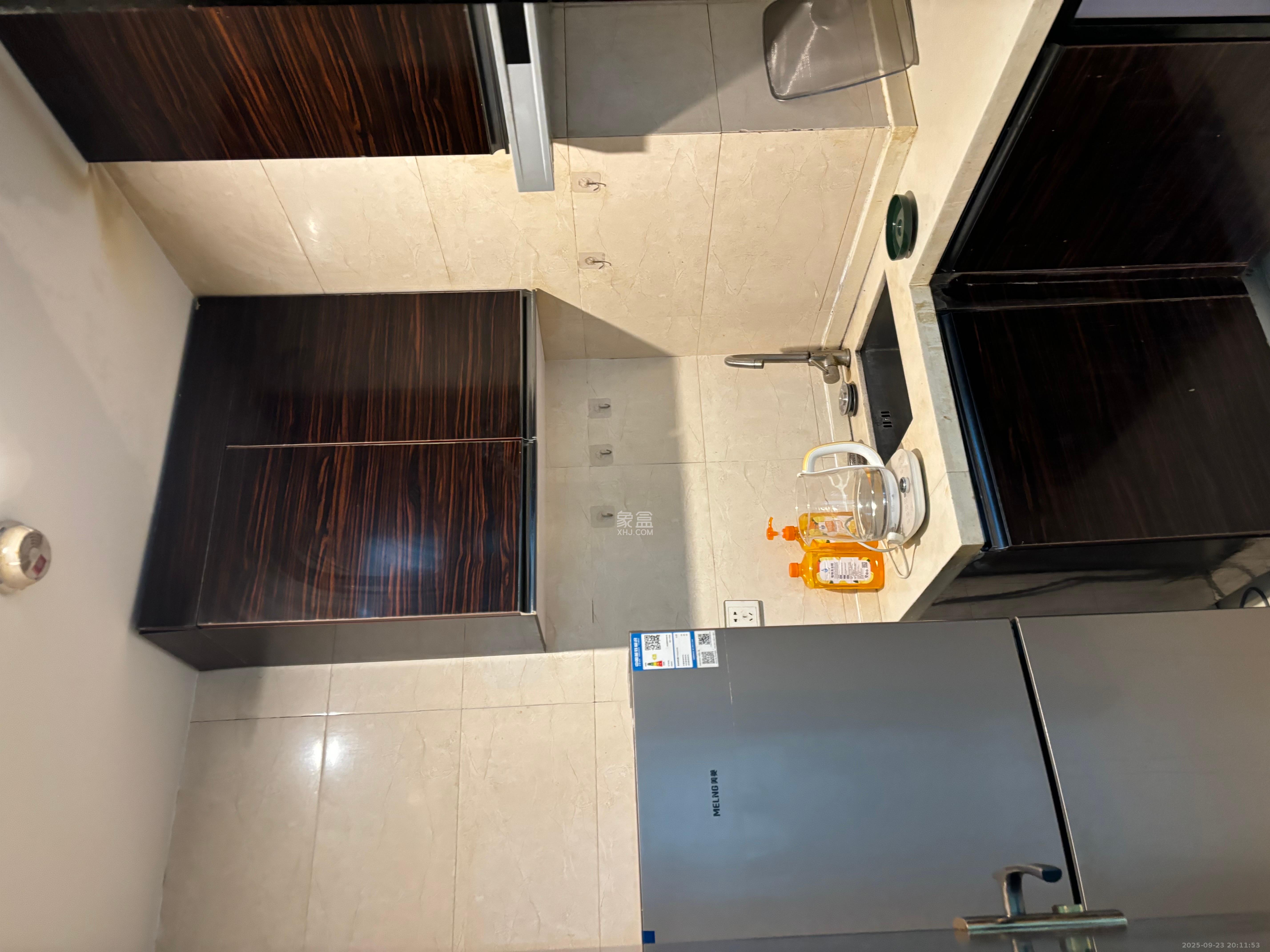 德思勤城市广场(宝格丽公寓) 1室1厅1卫 2200.0元/月 德思勤城市广场(宝格丽公寓) 1室1厅1卫 2200.0元/月室内图