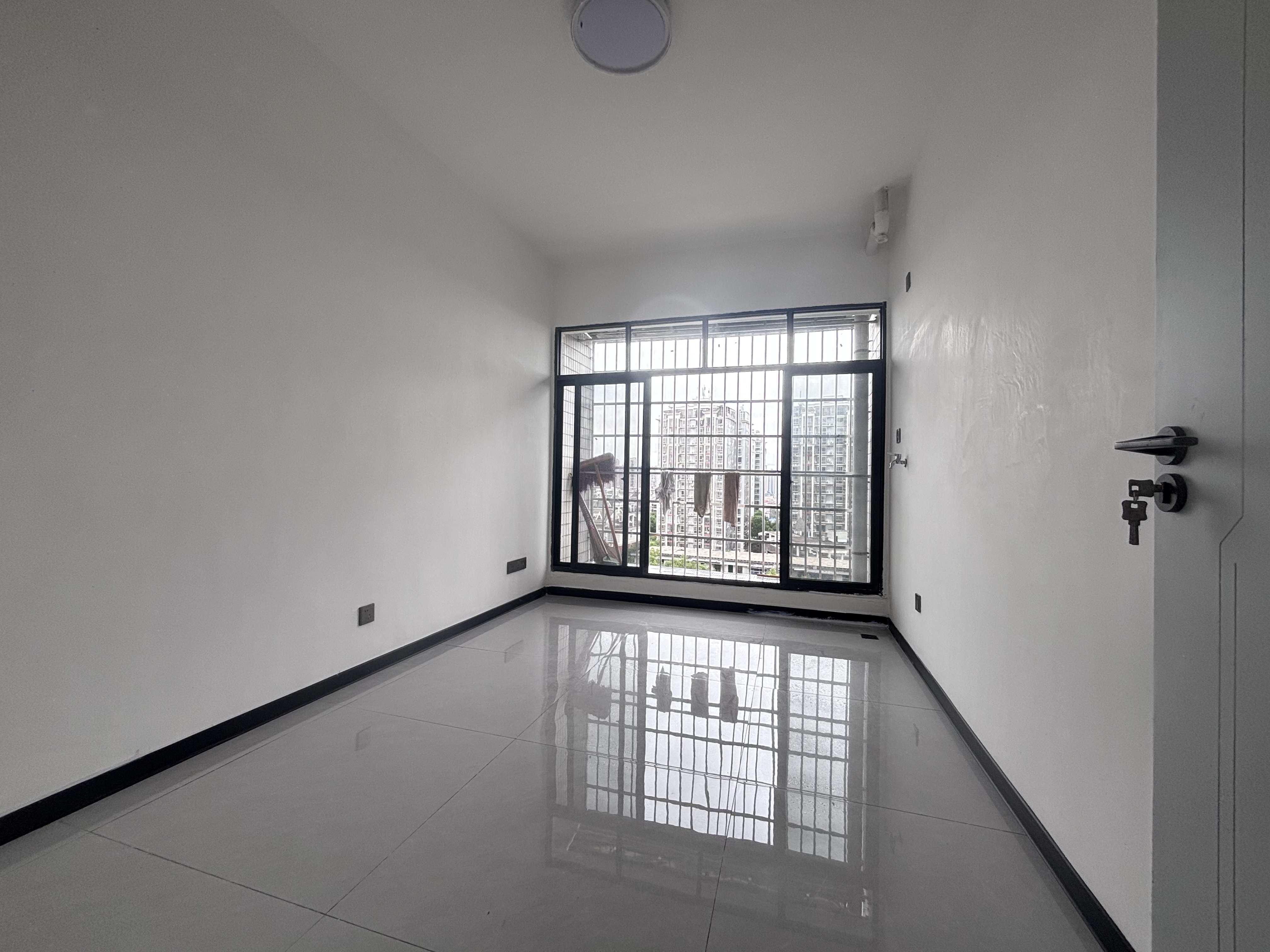 (长铁)秀石家园  3室2厅1卫    1200.0元/月室内图