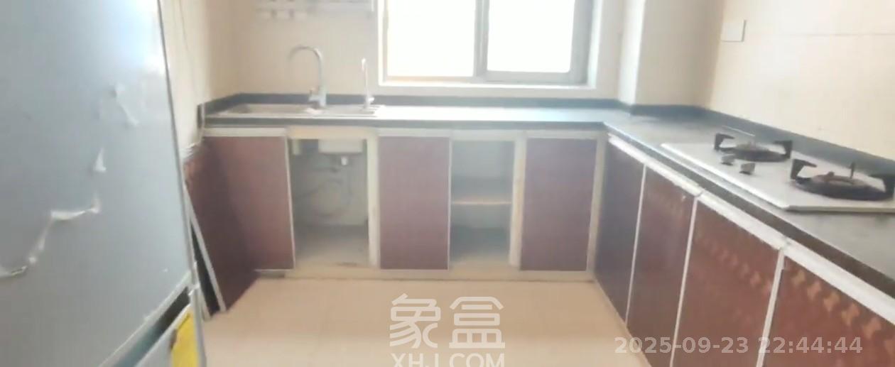东南明苑  2室1厅1卫   2000.00元/月室内图