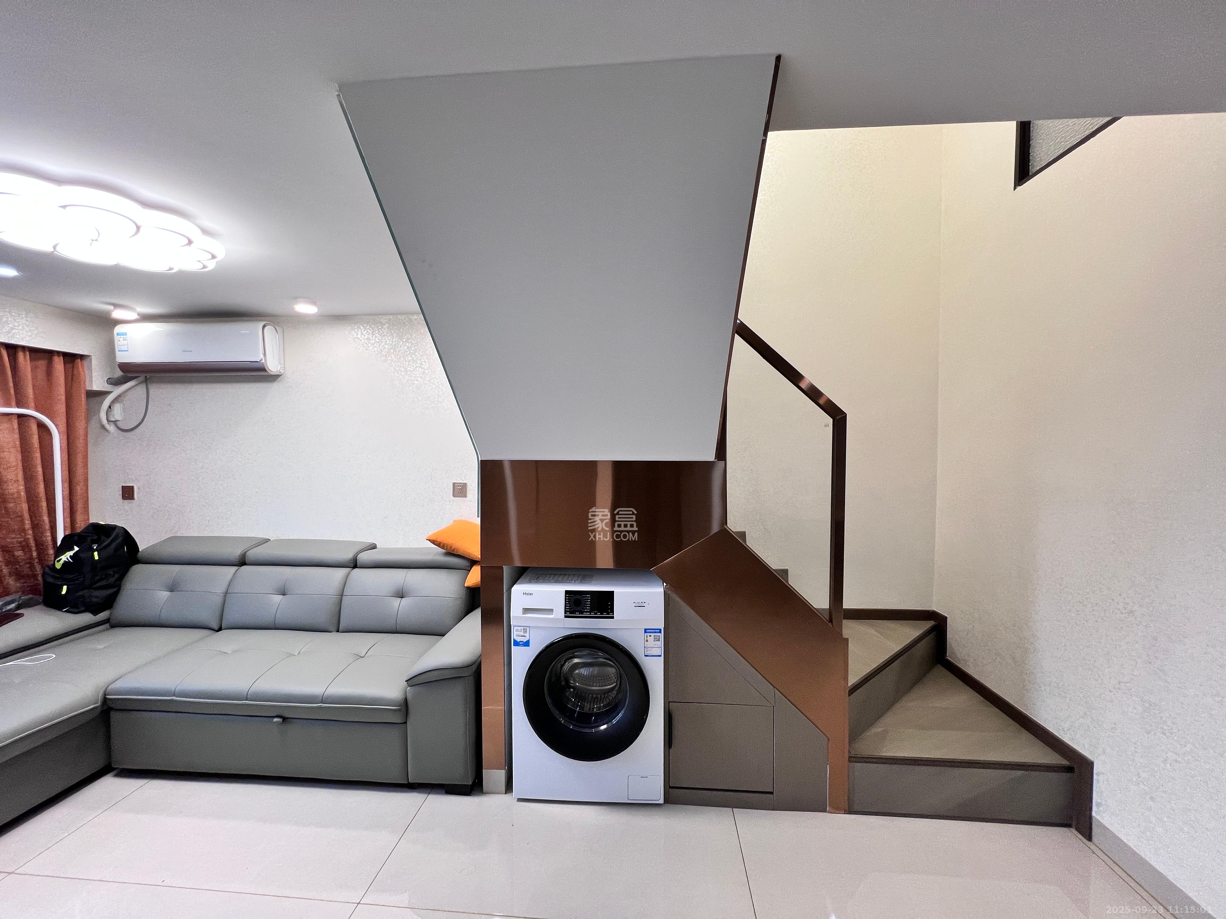 九玺铭城(九玺华府) 2室1厅1卫 3000.0元/月 九玺铭城(九玺华府) 2室1厅1卫 3000.0元/月室内图