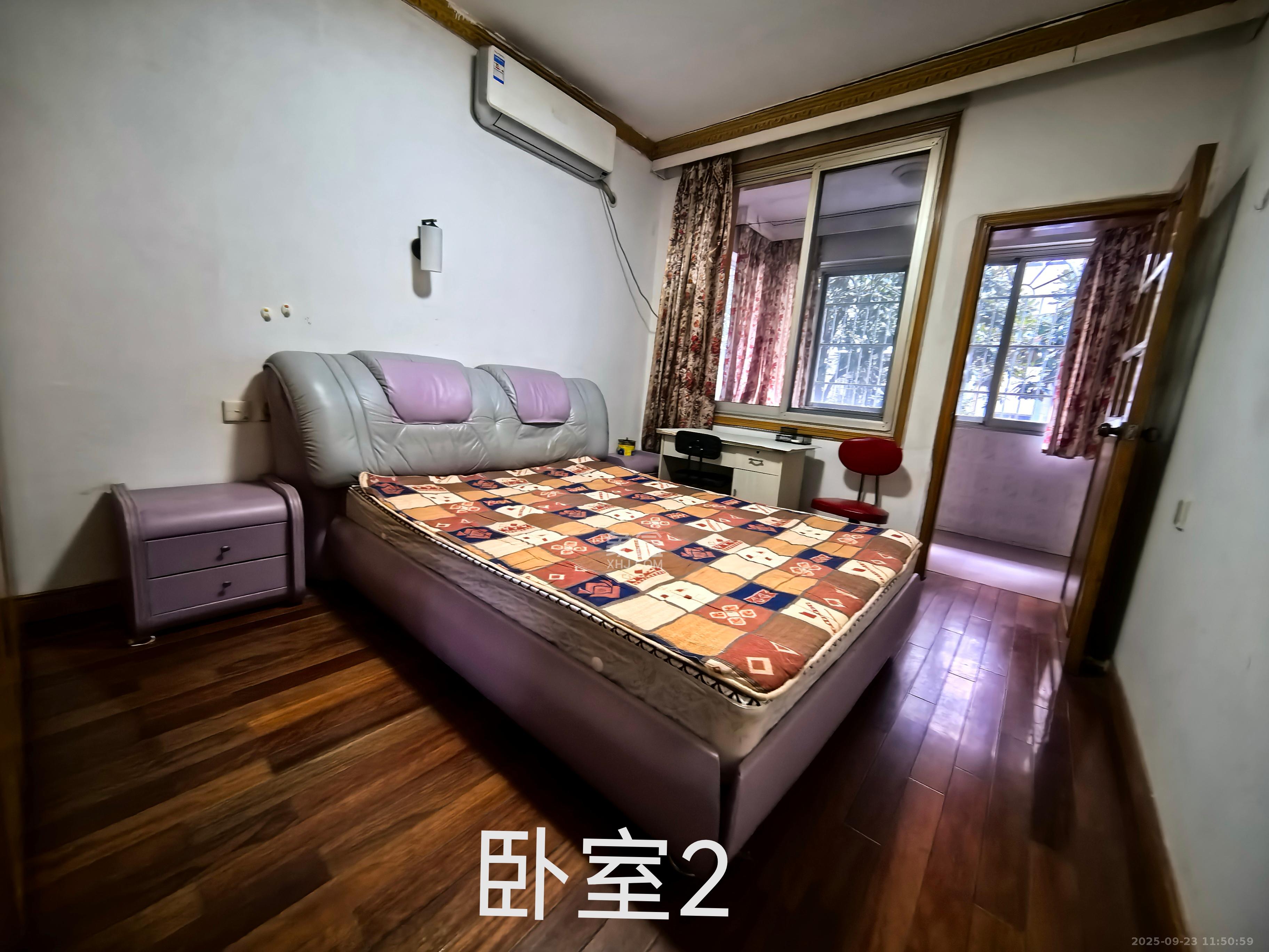 金科园  3室2厅1卫    2300.0元/月室内图