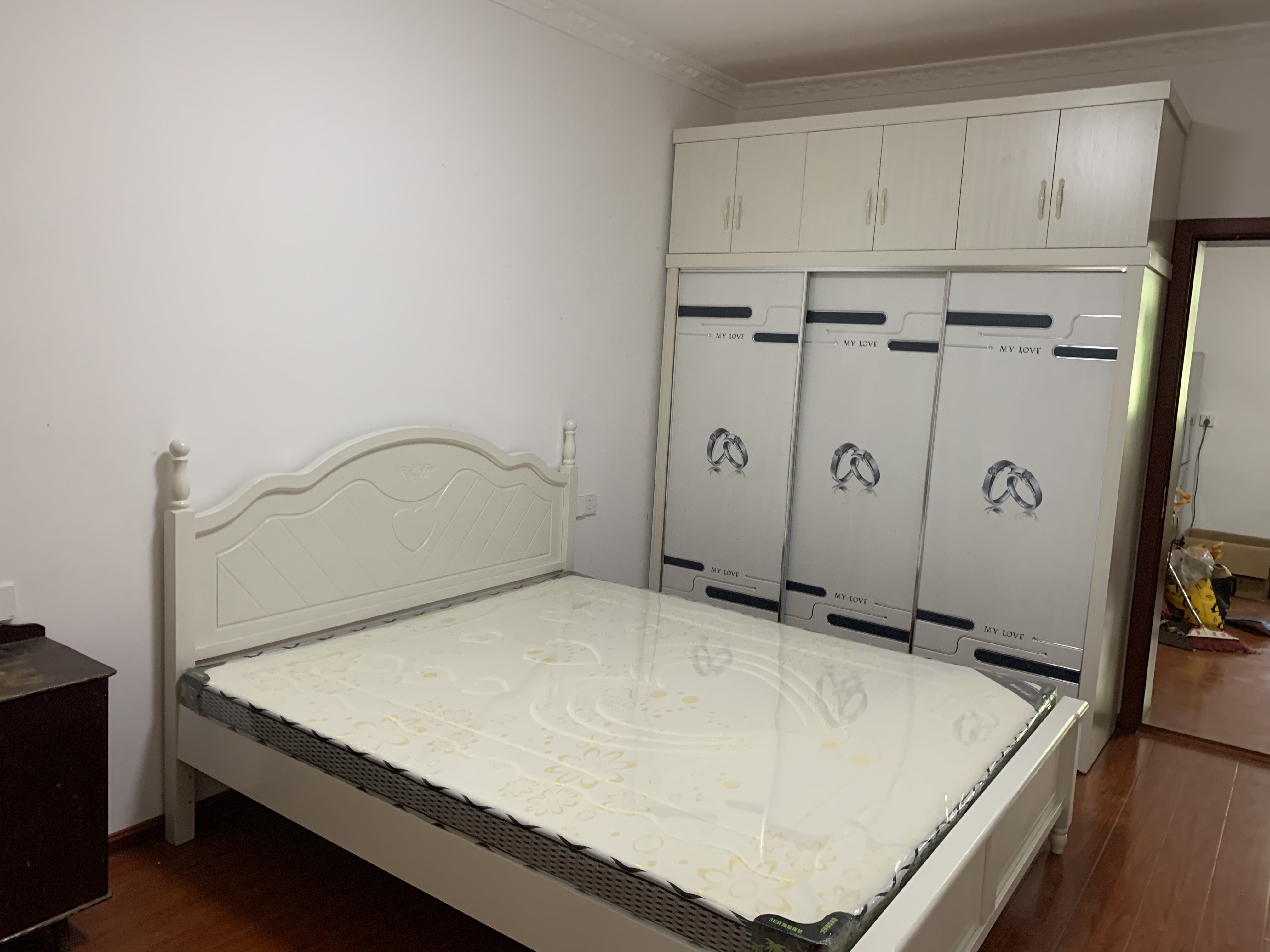 国税局家属院  2室1厅1卫    800.0元/月