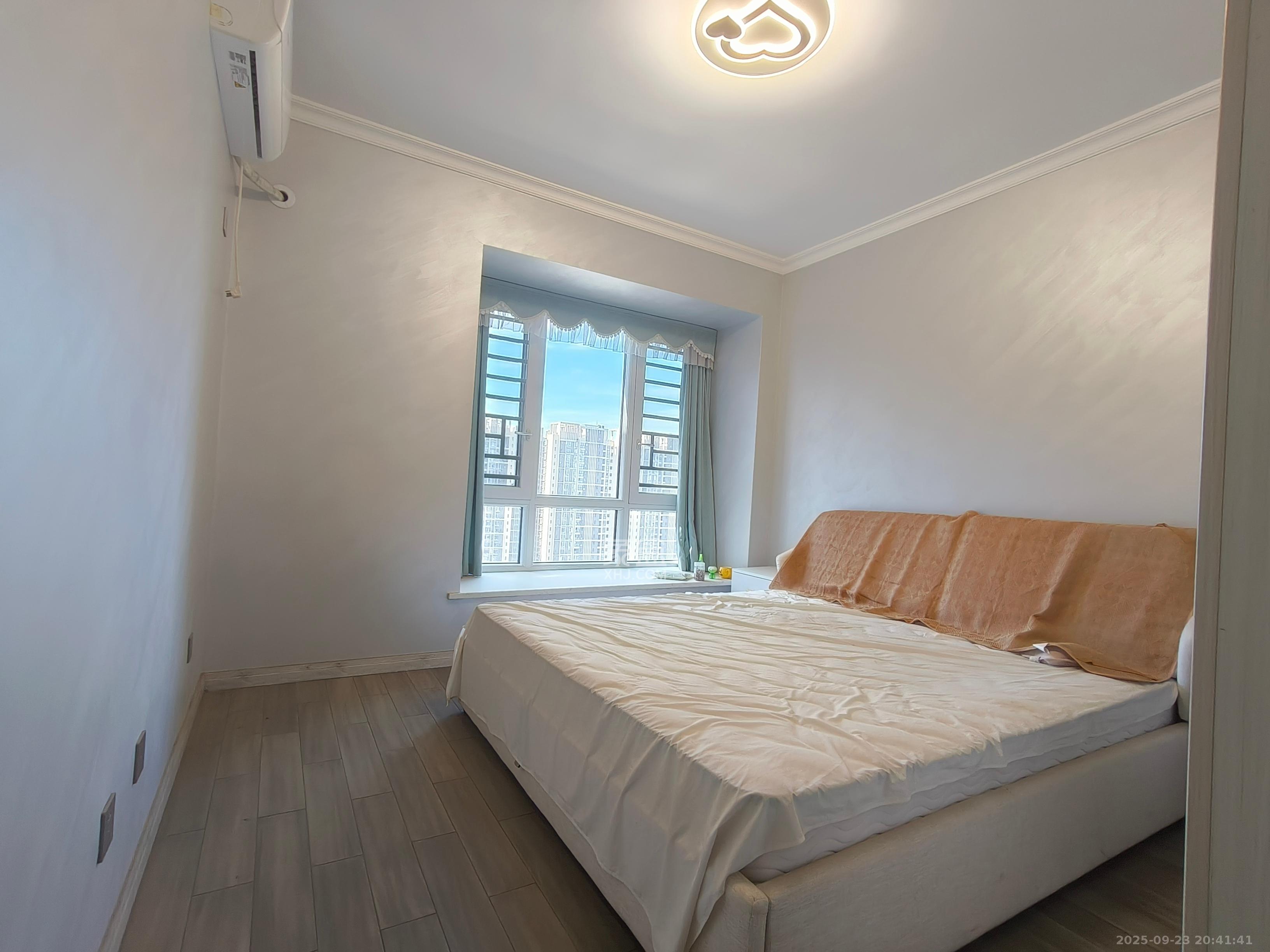 松雅湖壹号  4室2厅2卫    3200.0元/月室内图