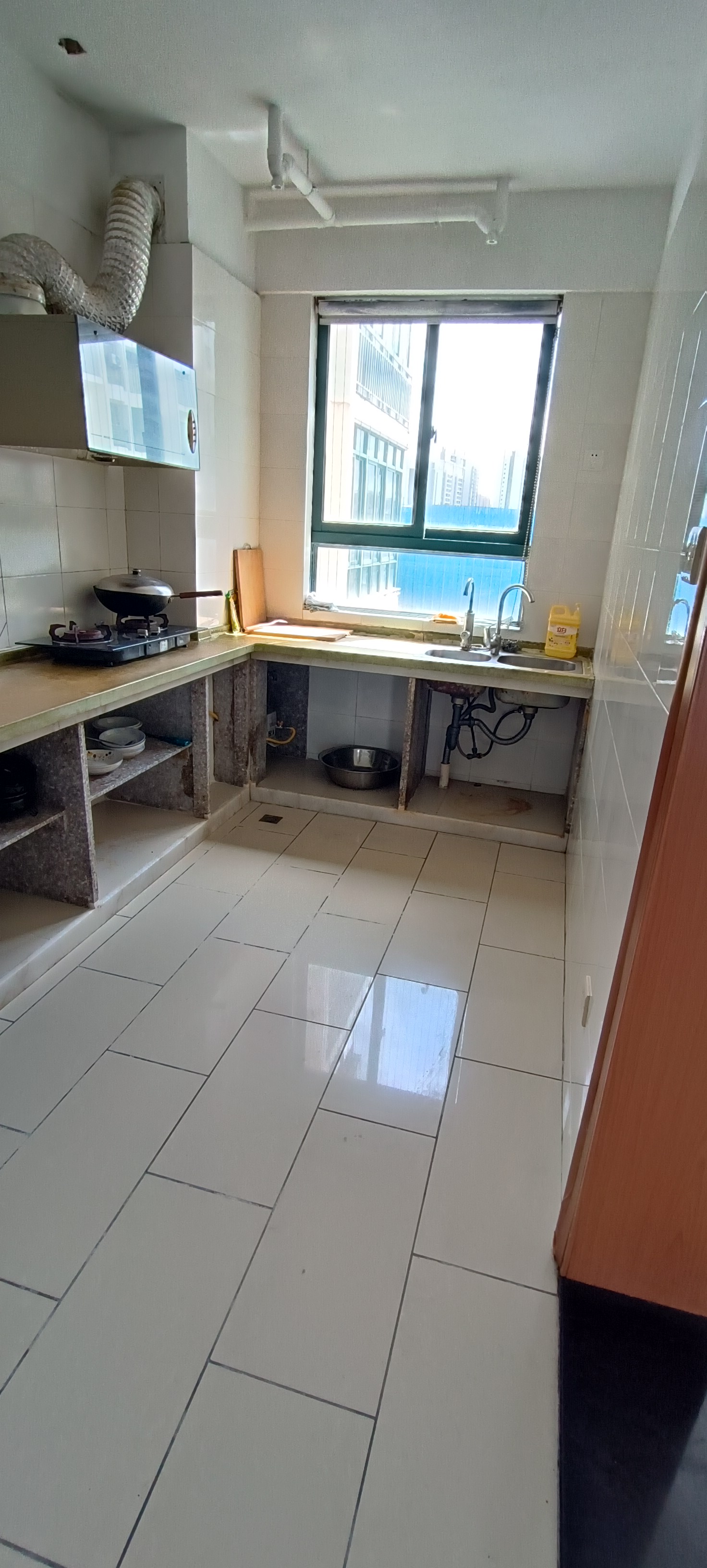 都市森林 3室2厅2卫 3500.0元/月 都市森林 3室2厅2卫 3500.0元/月室内图