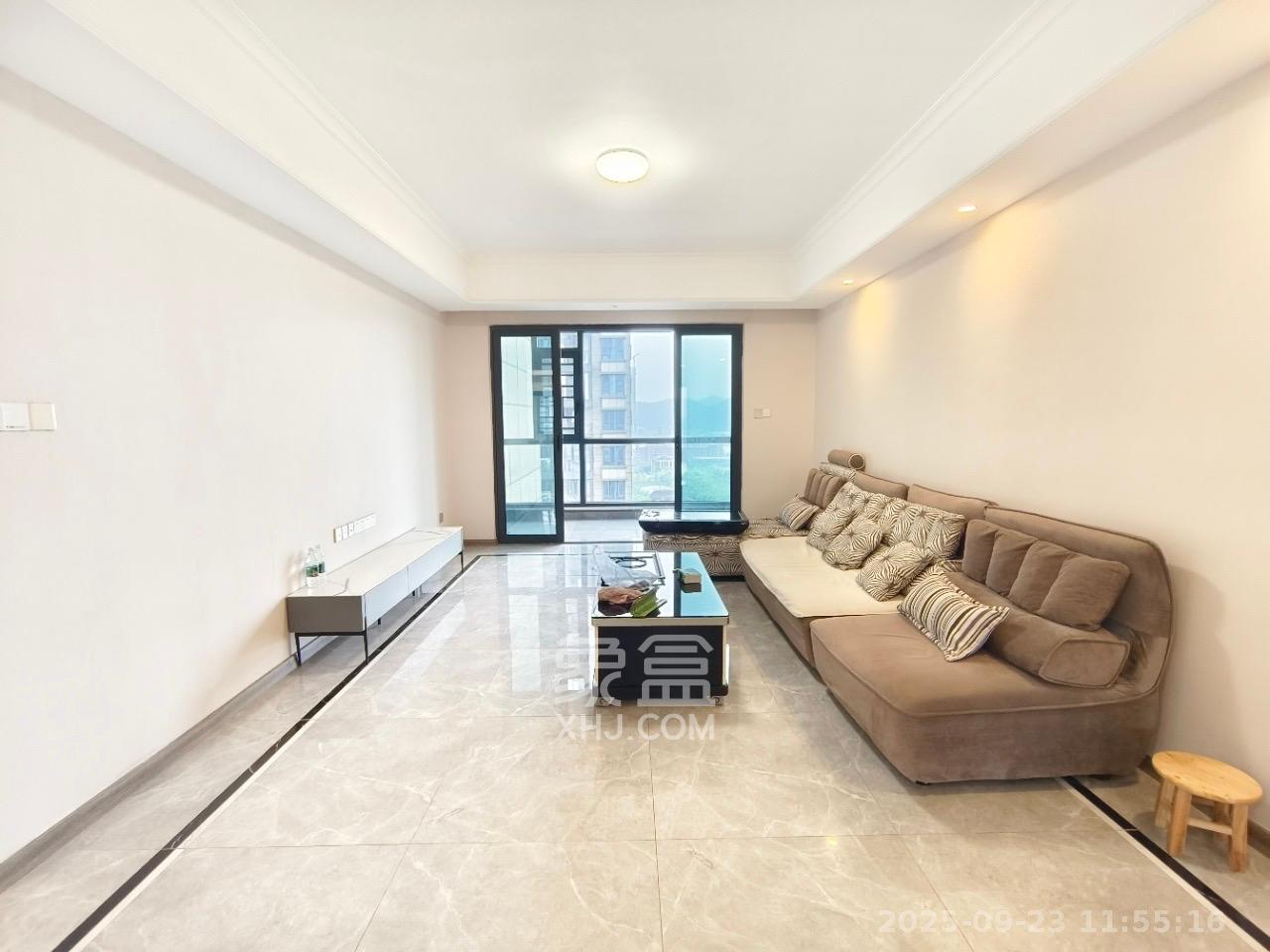 梦想新天地 3室2厅1卫 2500.0元/月 梦想新天地 3室2厅1卫 2500.0元/月室内图