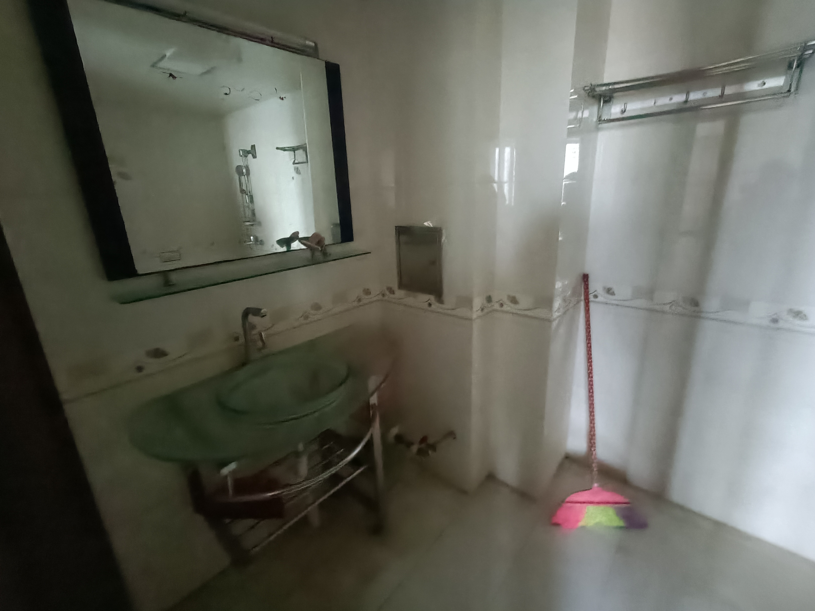 银通花园 3室2厅2卫 3200.0元/月 银通花园 3室2厅2卫 3200.0元/月室内图