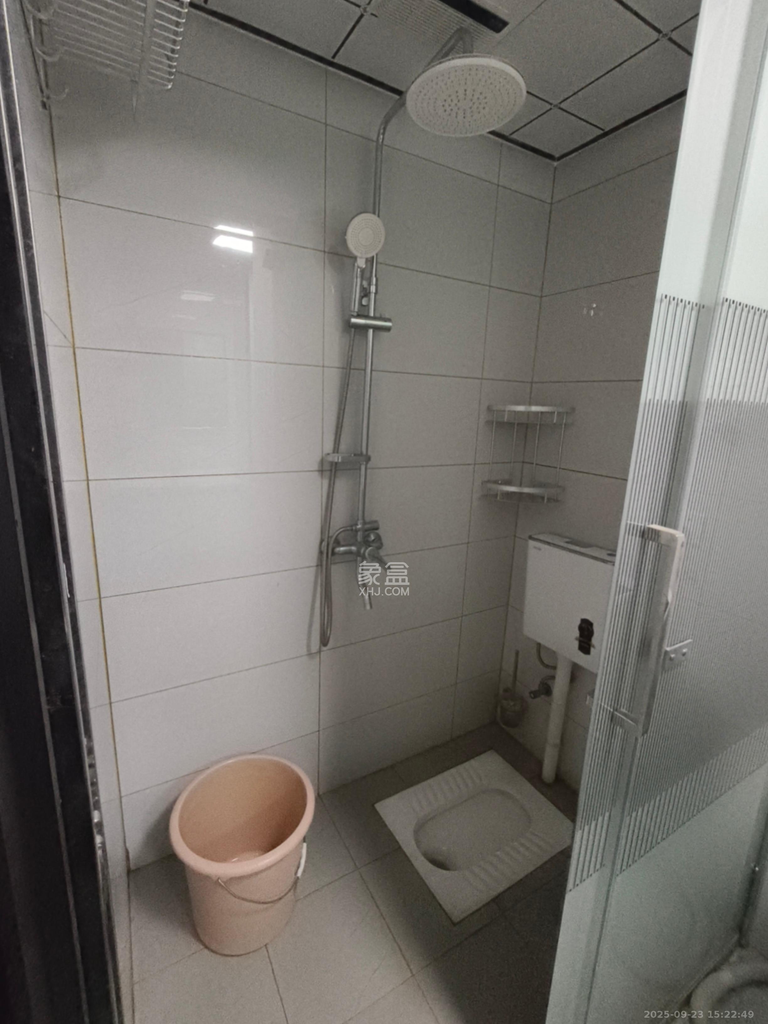 明昇壹城(明昇时代广场)二期 1室1厅1卫 1500.0元/月 明昇壹城(明昇时代广场)二期 1室1厅1卫 1500.0元/月室内图