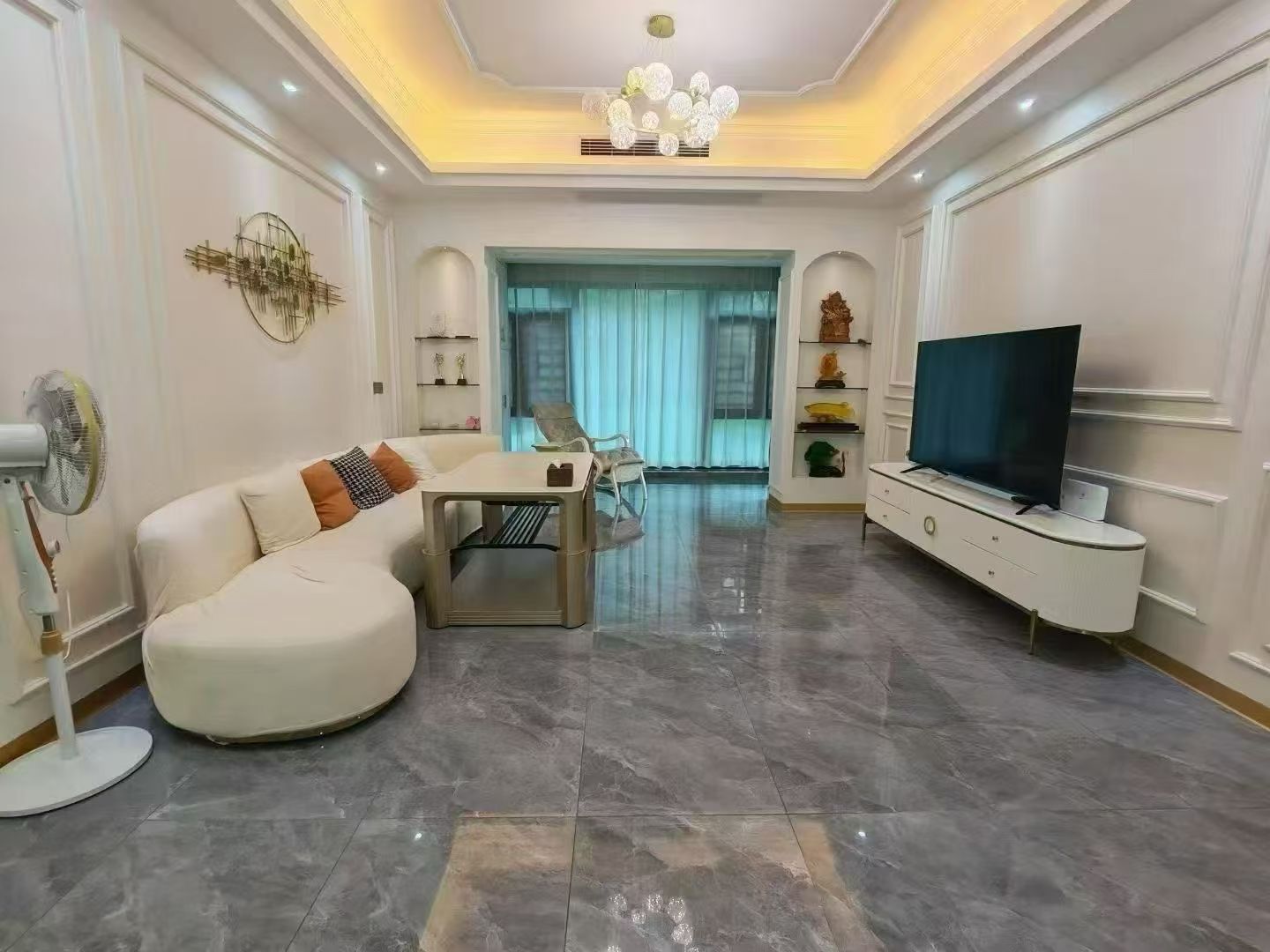 (长铁)秀石家园  3室2厅1卫    1200.0元/月室内图