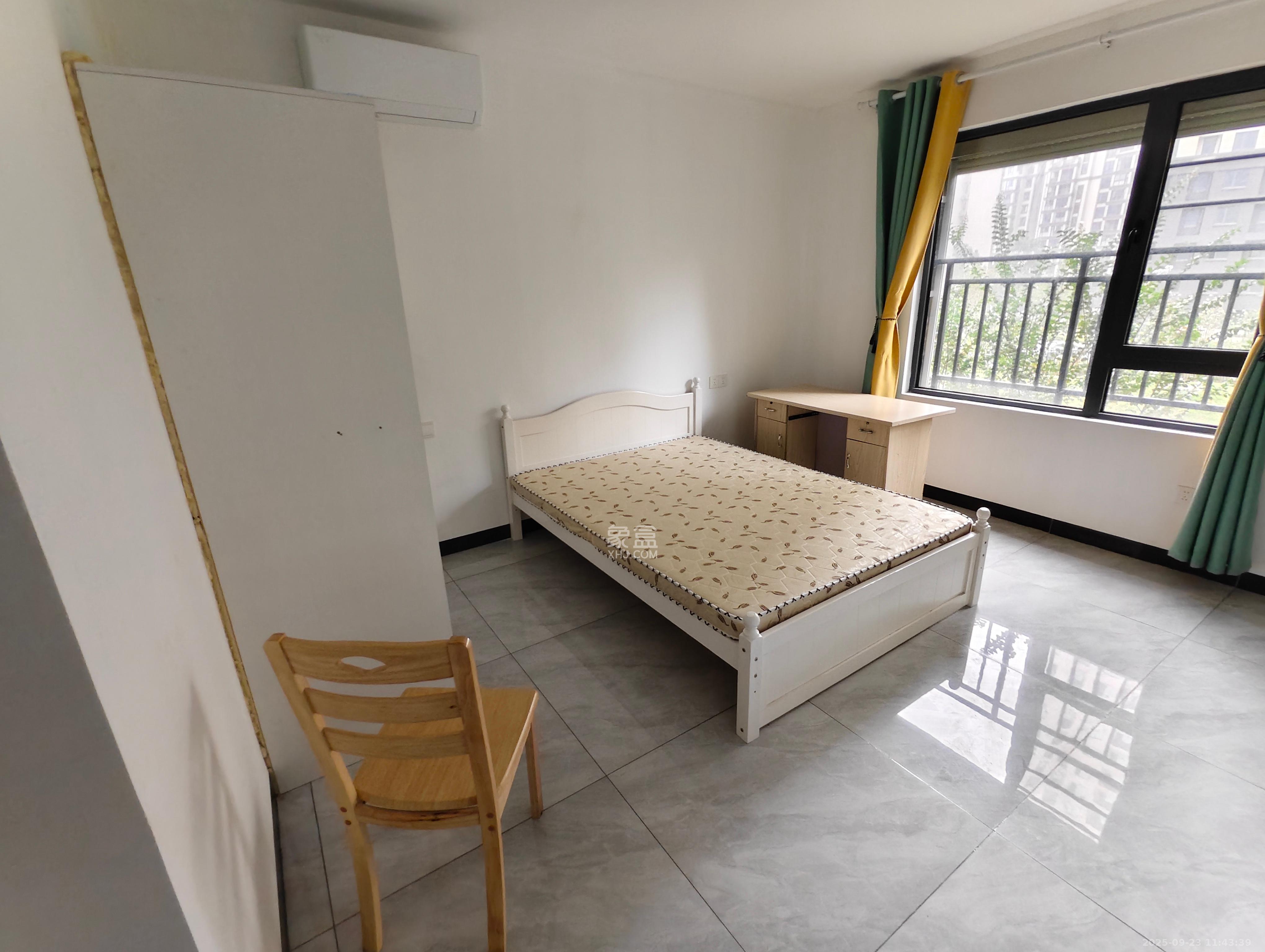 明发阅江悦府 4室2厅2卫 2500.0元/月 明发阅江悦府 4室2厅2卫 2500.0元/月室内图