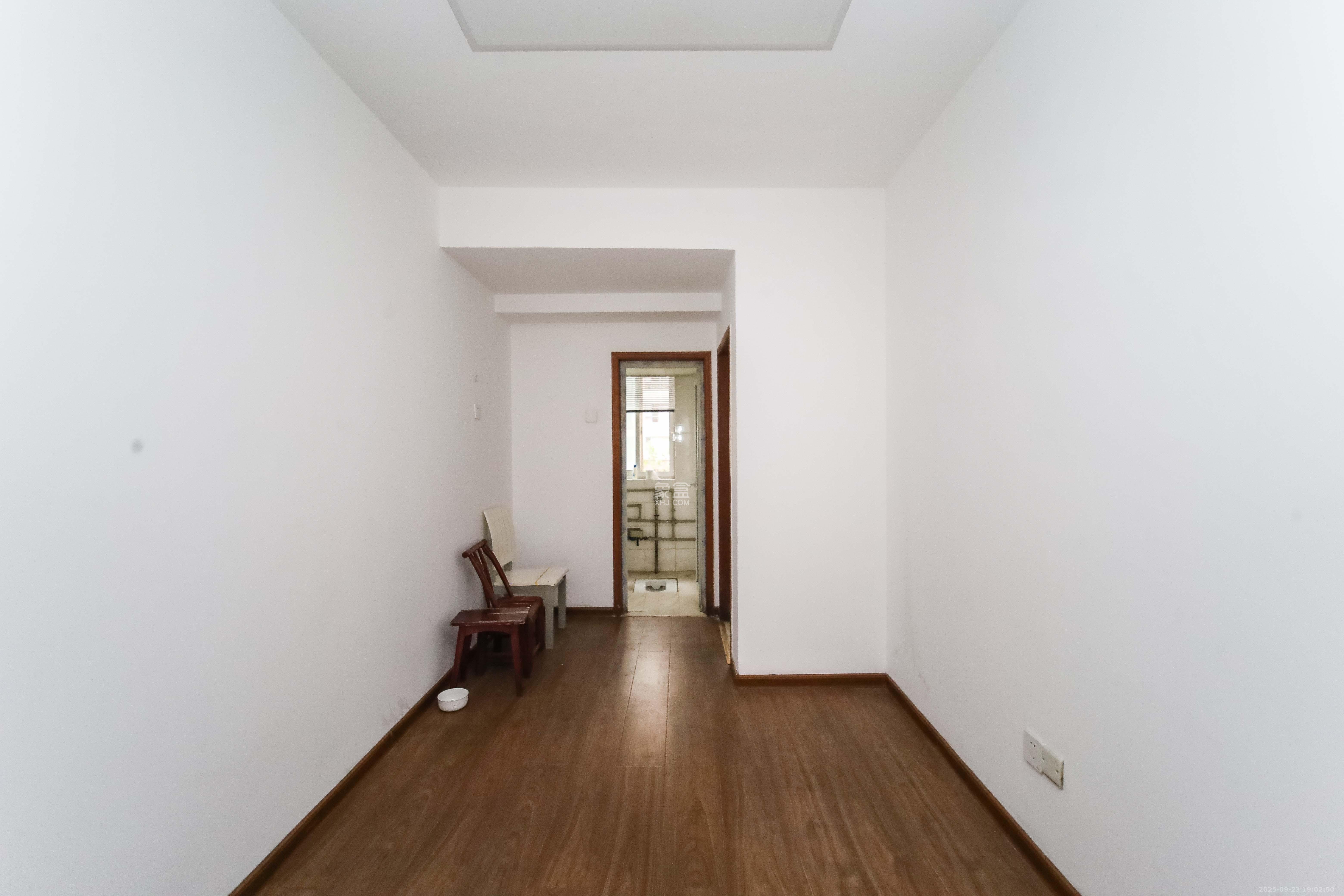 丽景新贵 4室2厅2卫 120.0万 丽景新贵 4室2厅2卫 120.0万其他