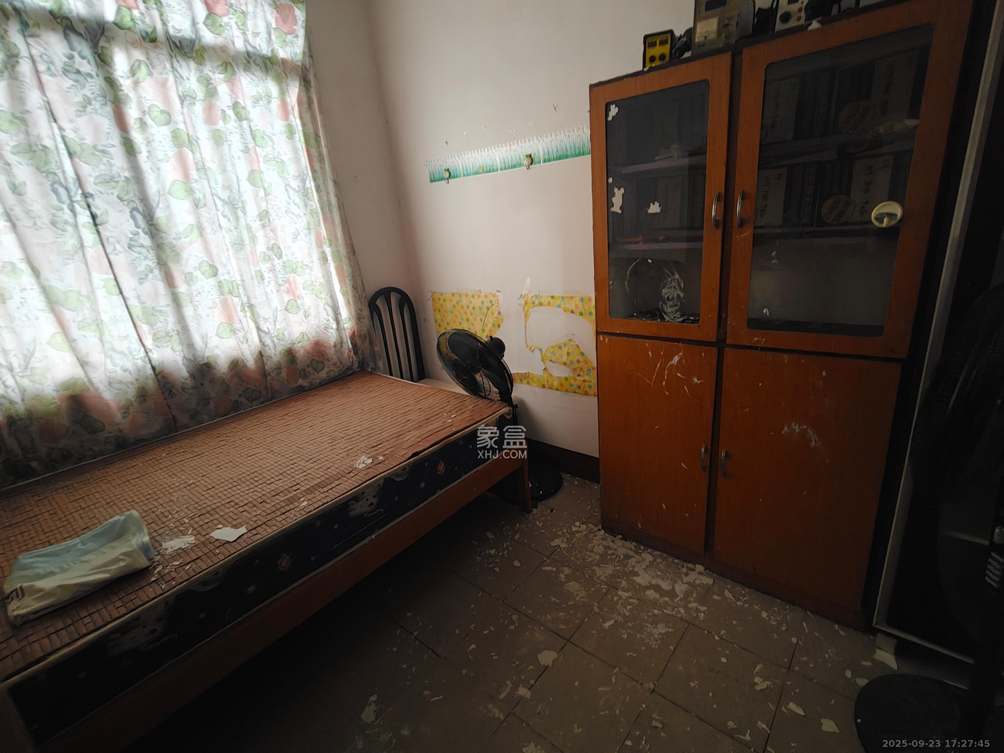 福乐名园  3室1厅1卫    1500.0元/月室内图