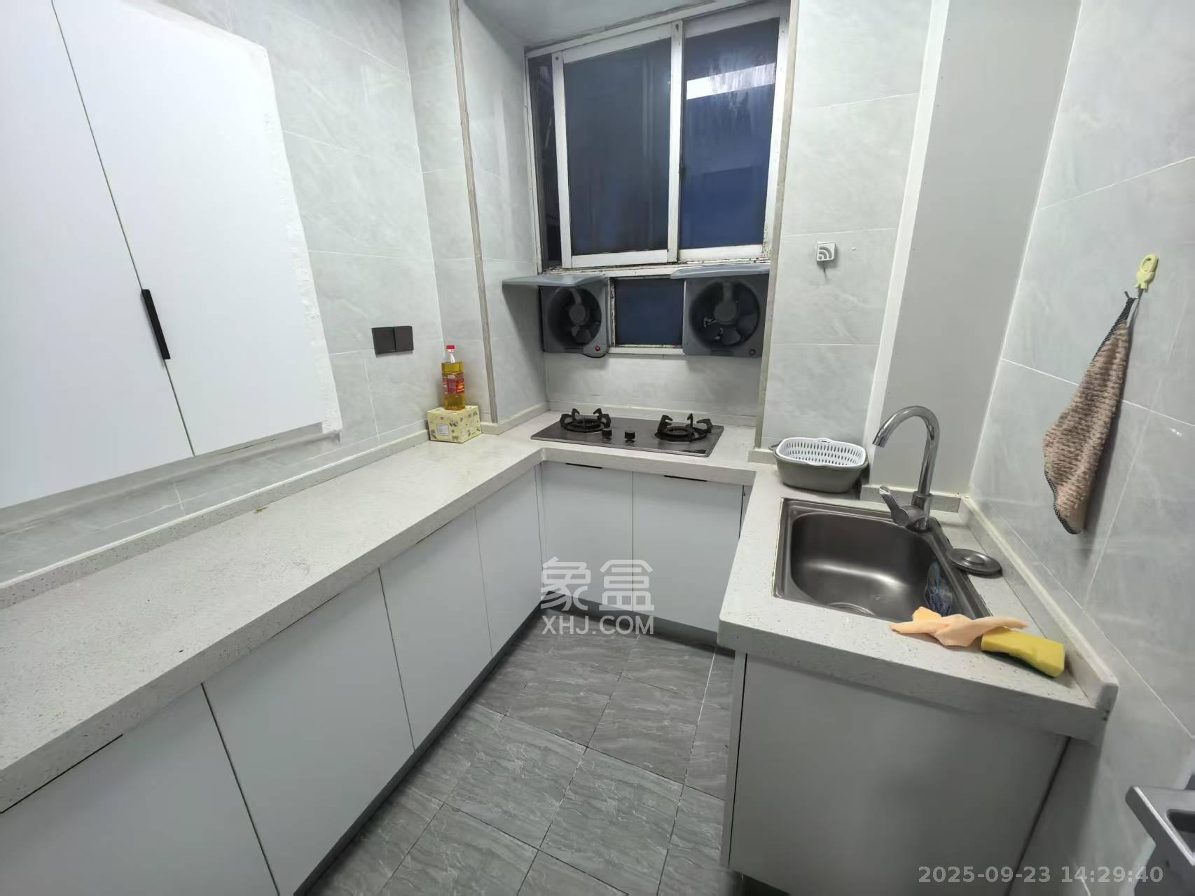 省水院宿舍  2室1厅1卫    2500.0元/月室内图