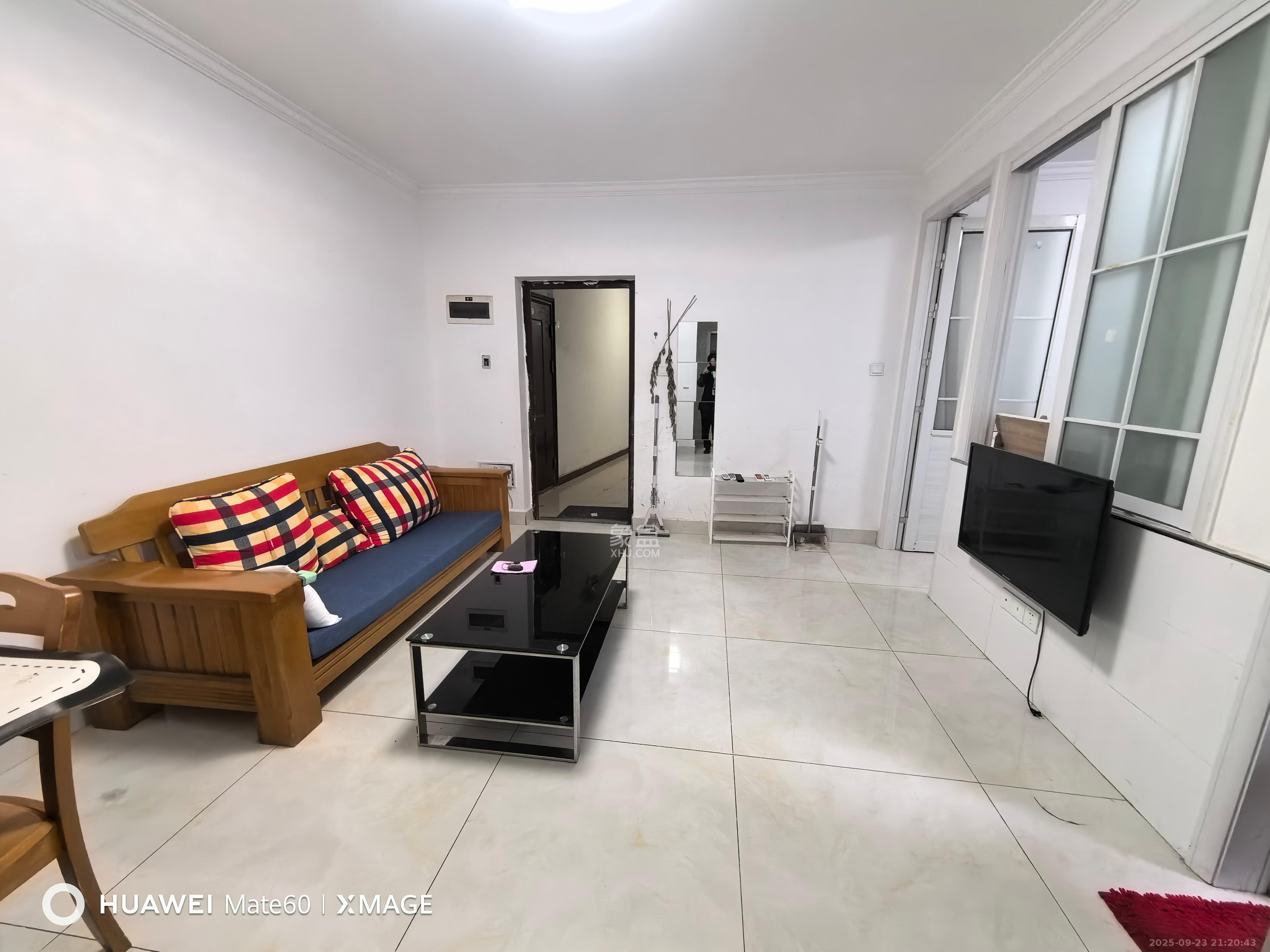 上峰苑（兰亭玥岛）  2室1厅1卫    1800.0元/月室内图