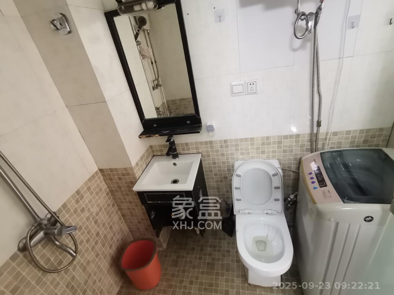 他城（天鸿时代公寓）  1室1厅1卫    1150.0元/月室内图