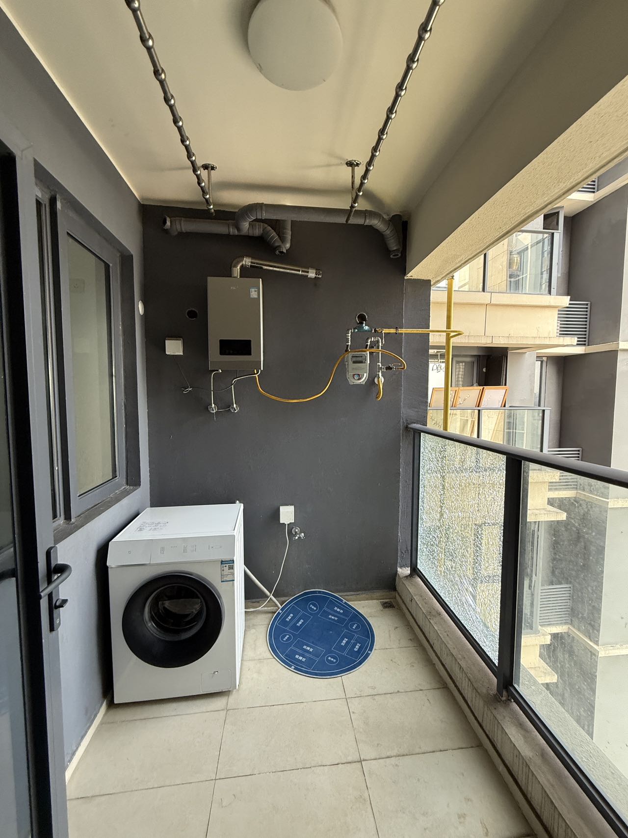 保利中央海岸四期(淳境、淳域) 4室2厅2卫 4000.0元/月 保利中央海岸四期(淳境、淳域) 4室2厅2卫 4000.0元/月室内图