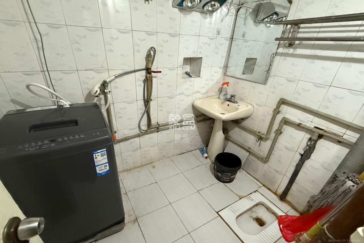 桂花二村 2室1厅1卫 1200.0元/月 桂花二村 2室1厅1卫 1200.0元/月室内图