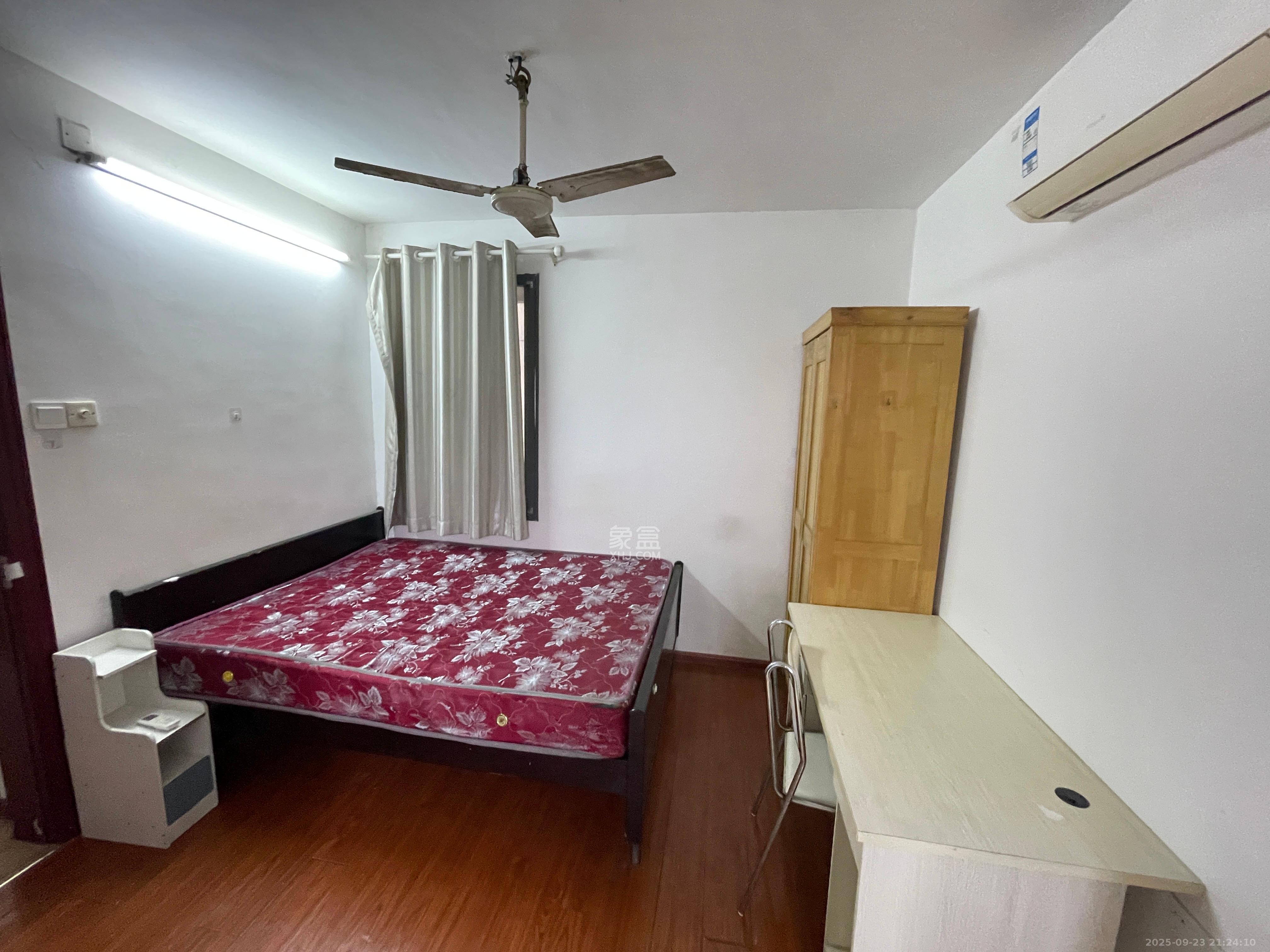 英才园三片 2室2厅1卫 1900.0元/月 英才园三片 2室2厅1卫 1900.0元/月室内图