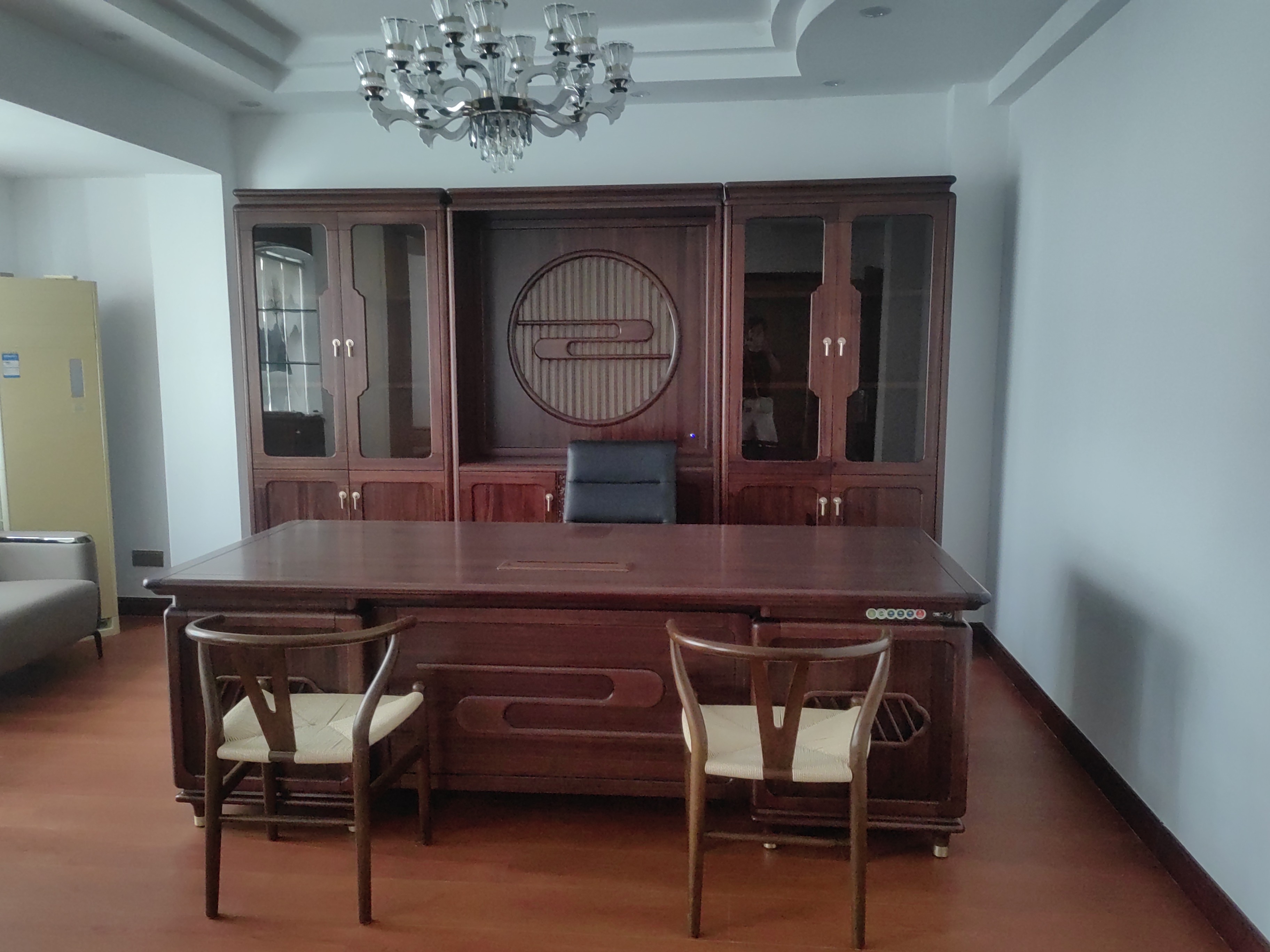 半山花园别墅  6室3厅1卫    29000.0元/月室内图