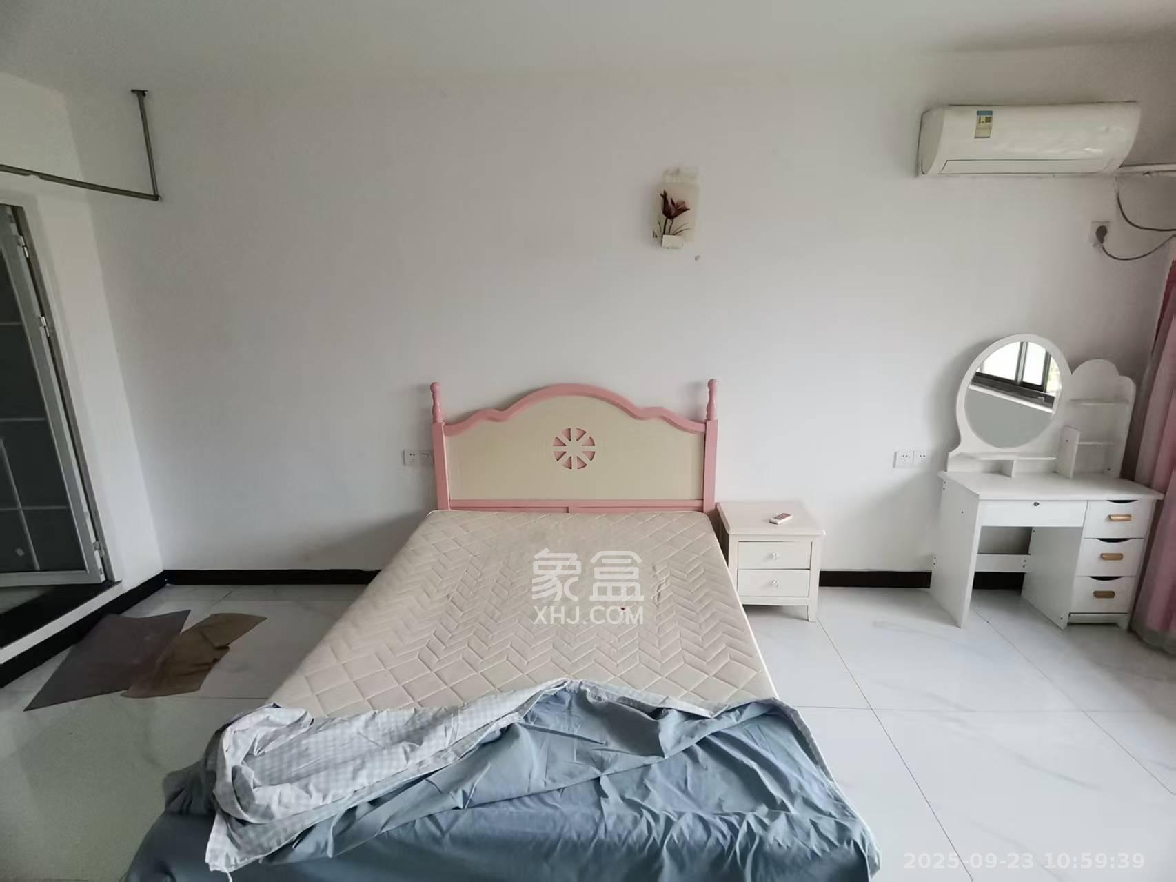 长远大厦 1室1厅1卫 1180.0元/月 长远大厦 1室1厅1卫 1180.0元/月室内图