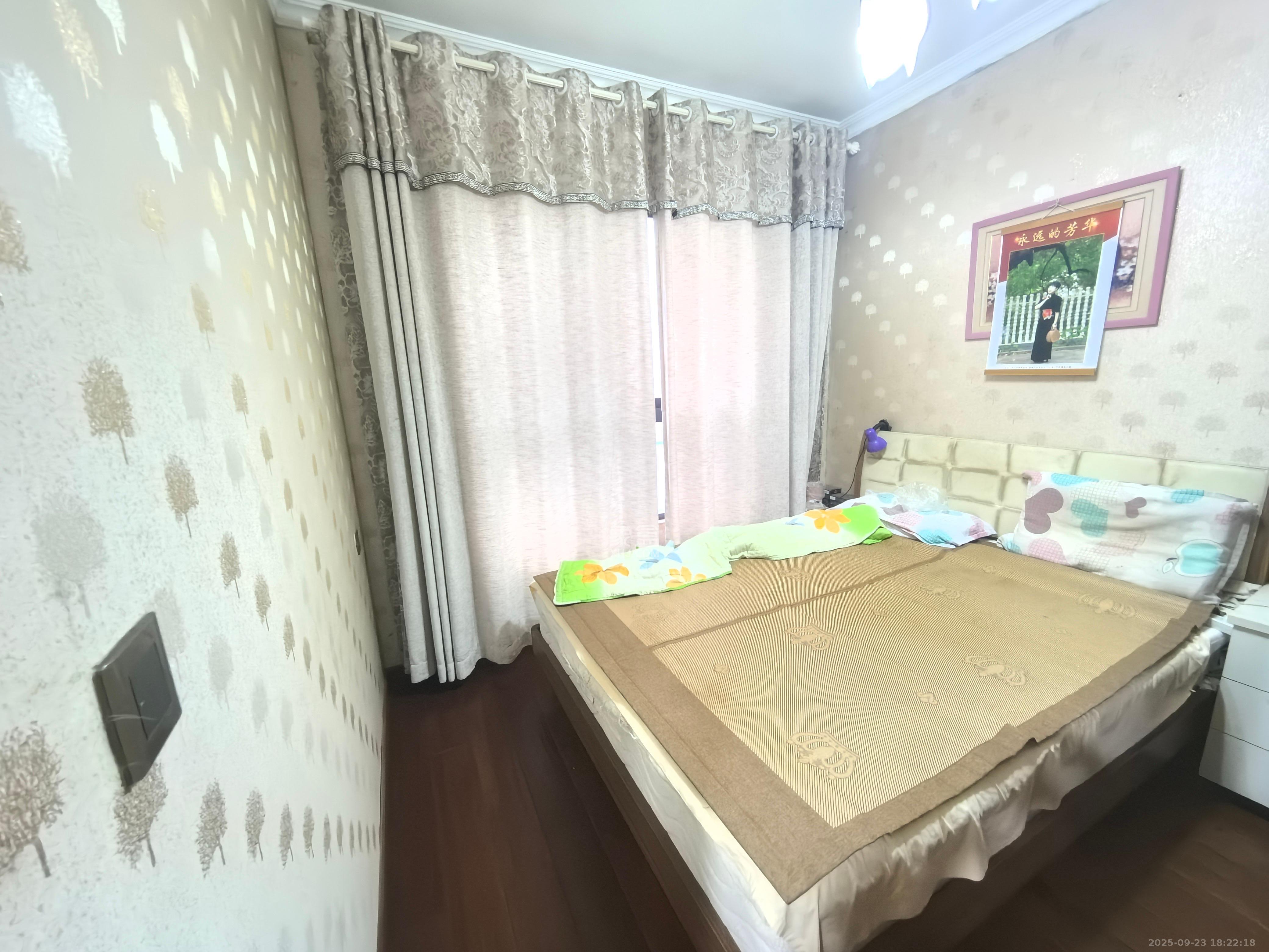 兰亭都荟（璟峰苑）  3室2厅2卫    3300.0元/月室内图