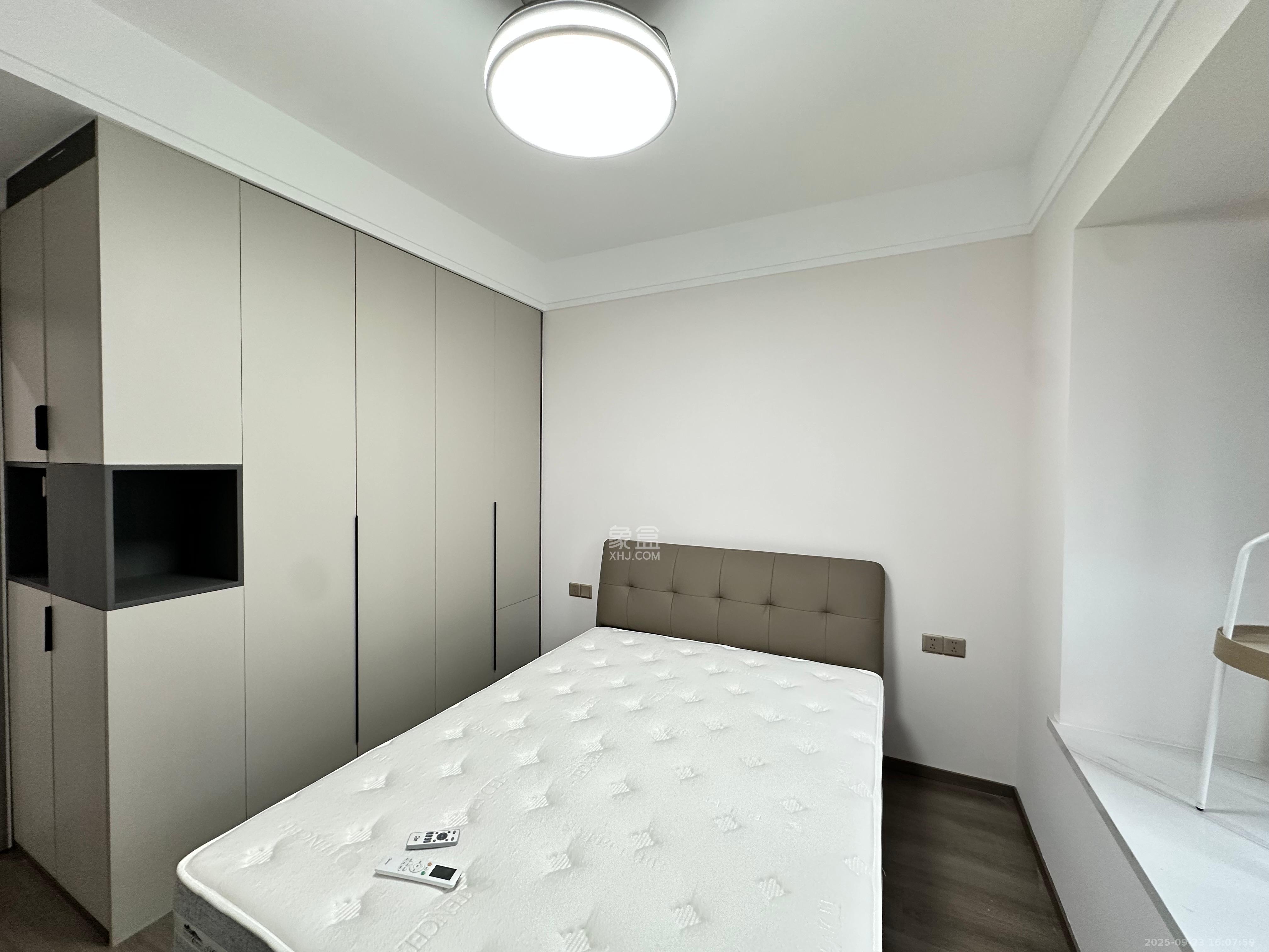 振业城四期 4室2厅2卫 5000.0元/月 振业城四期 4室2厅2卫 5000.0元/月室内图