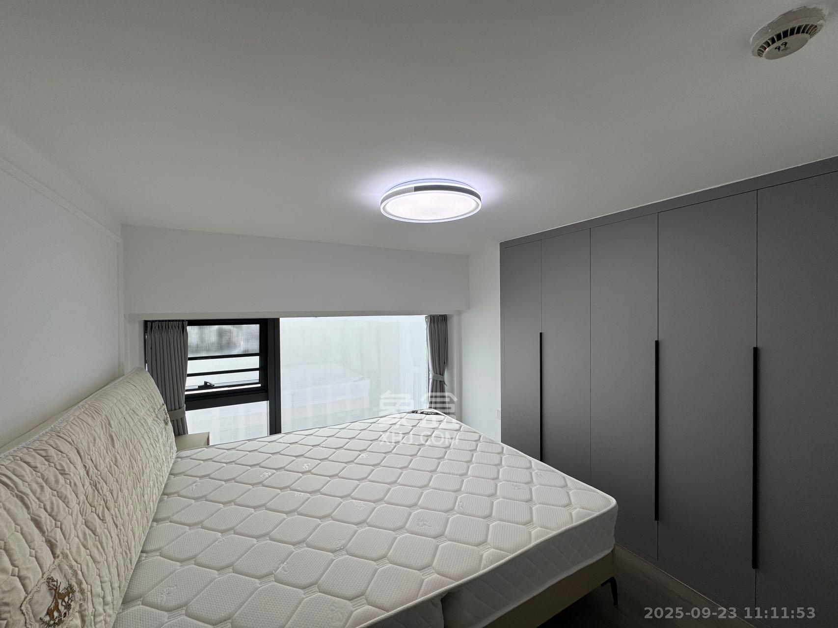 卓越中寰  2室1厅1卫    2500.0元/月室内图