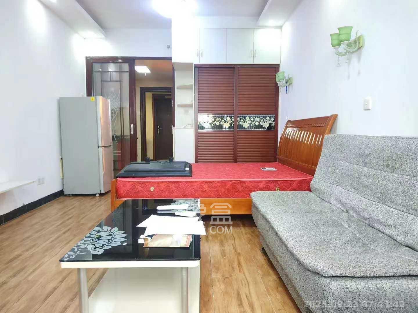 保利麓谷林语I区  1室1厅0卫    1300.0元/月