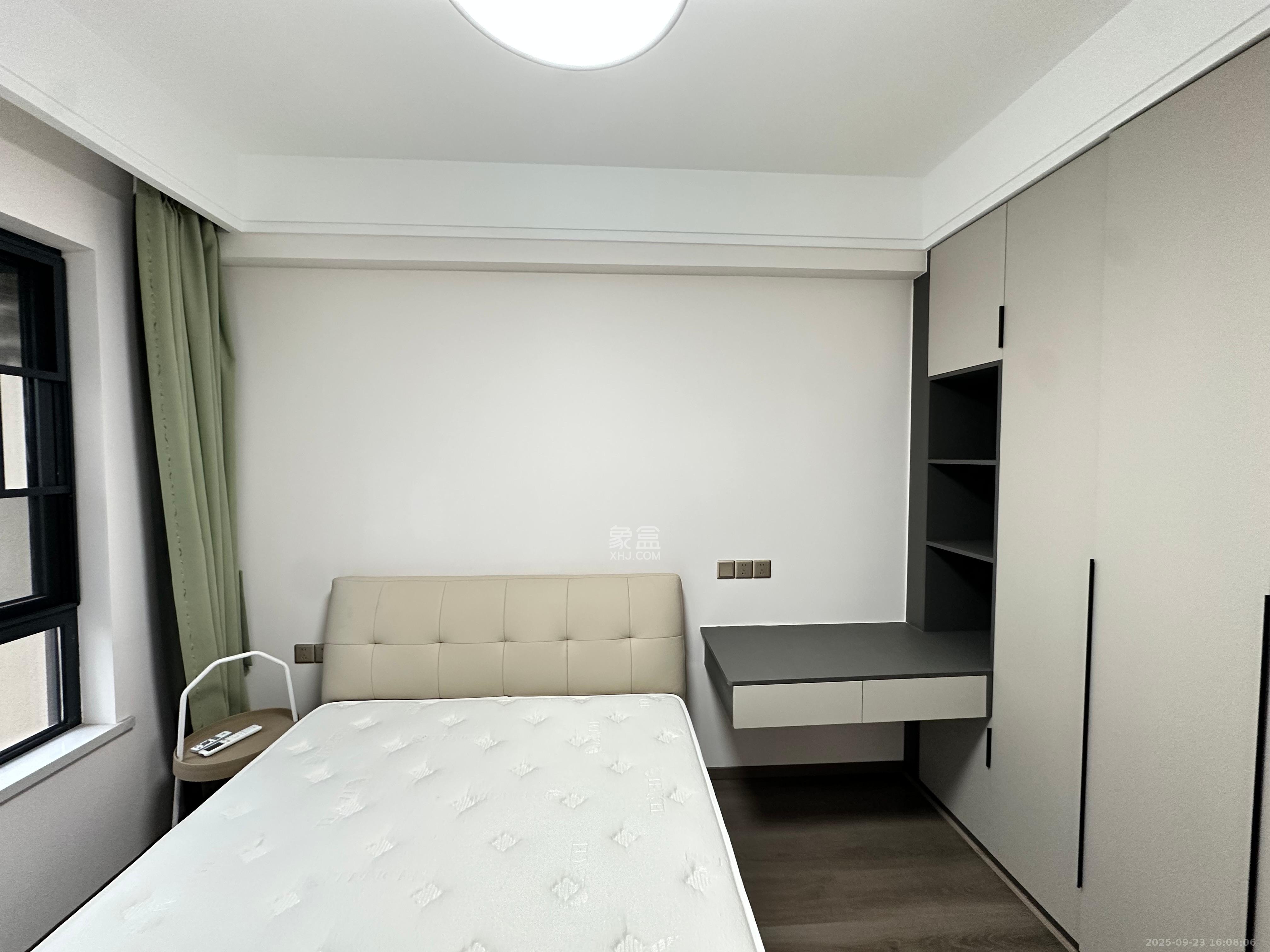 振业城四期  4室2厅2卫    5000.0元/月室内图