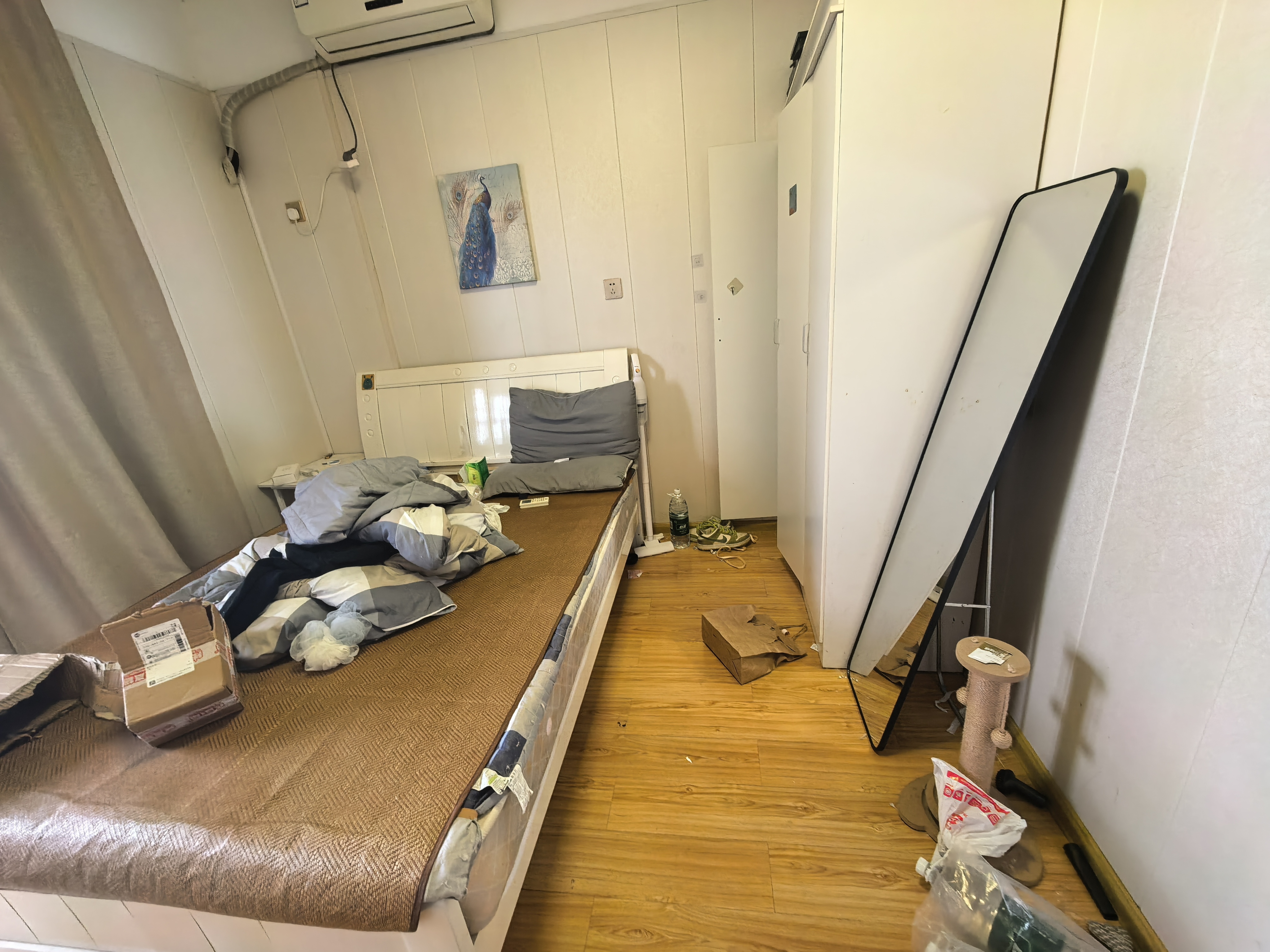 华润置地广场二期 3室2厅2卫 2000.0元/月 华润置地广场二期 3室2厅2卫 2000.0元/月户型图