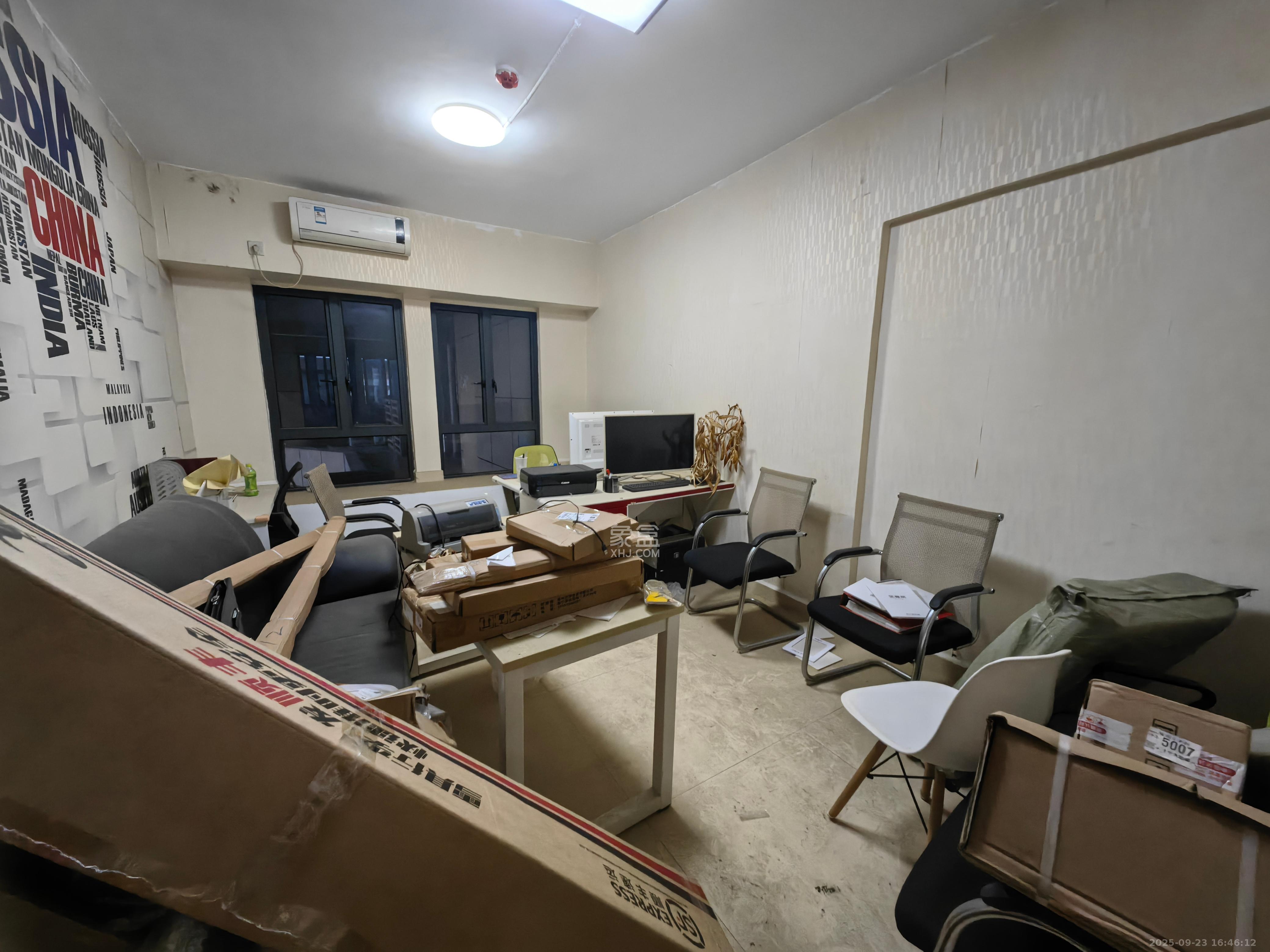 建发汇金国际   33.94㎡      1100.0元/月