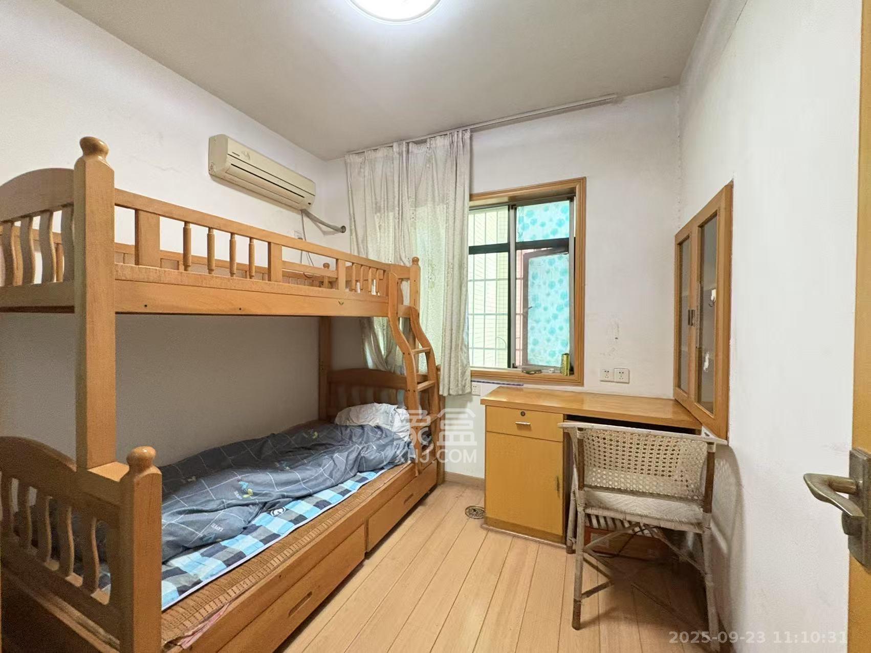 咸嘉新村嘉和苑 2室2厅1卫 2200.0元/月 咸嘉新村嘉和苑 2室2厅1卫 2200.0元/月室内图