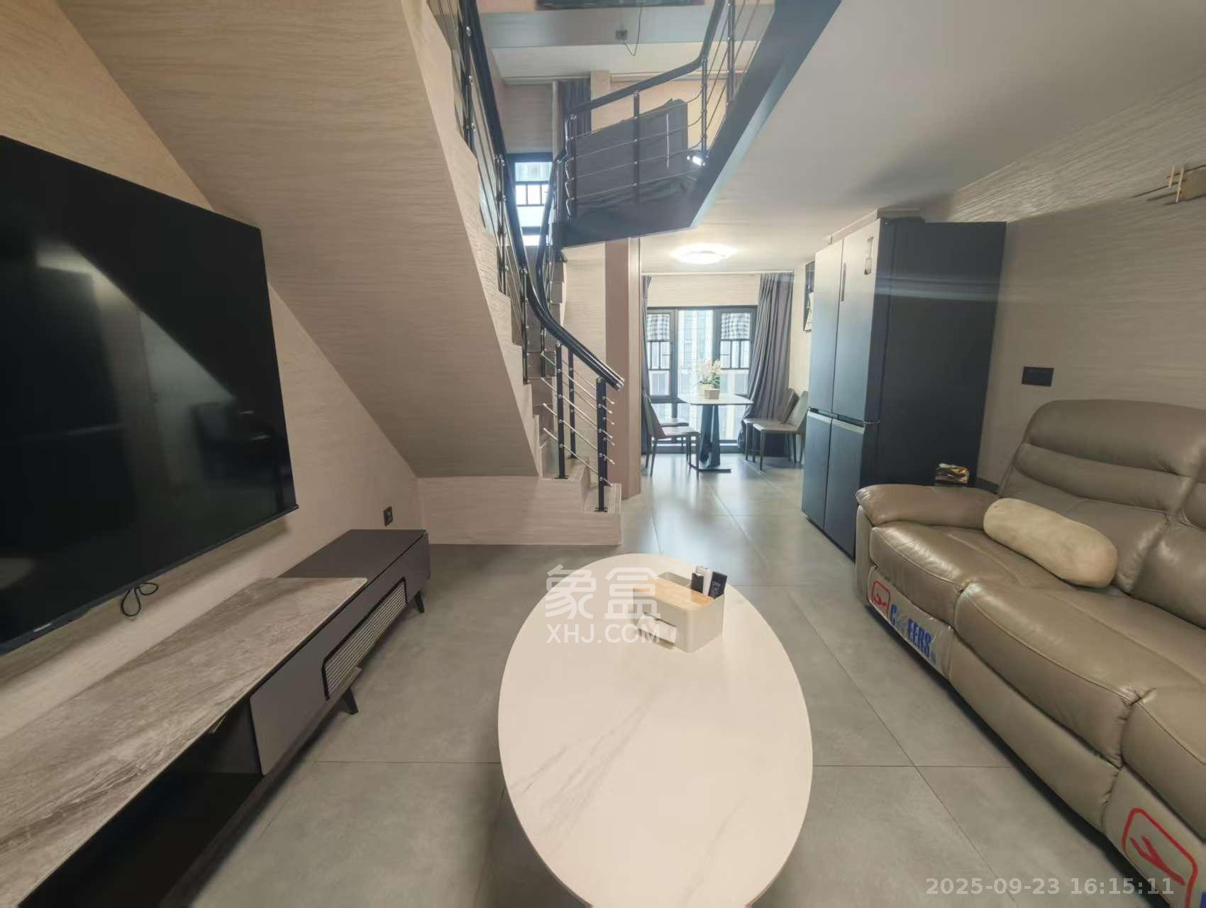 欣隆居 1室1厅1卫 2500.0元/月 欣隆居 1室1厅1卫 2500.0元/月室内图