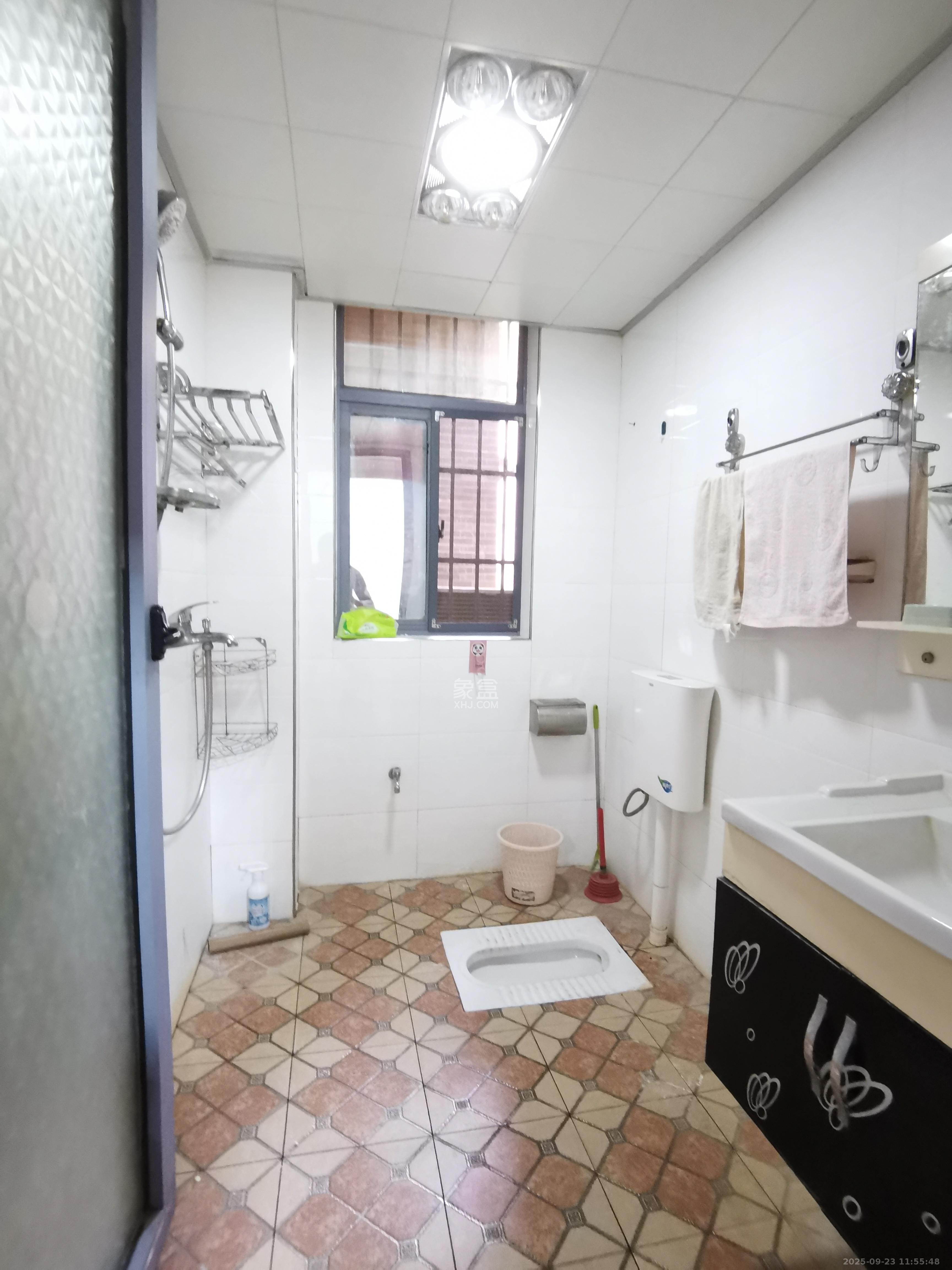 夏威夷碧水春城(碧桂园城市花园) 3室2厅1卫 1800.0元/月 夏威夷碧水春城(碧桂园城市花园) 3室2厅1卫 1800.0元/月室内图