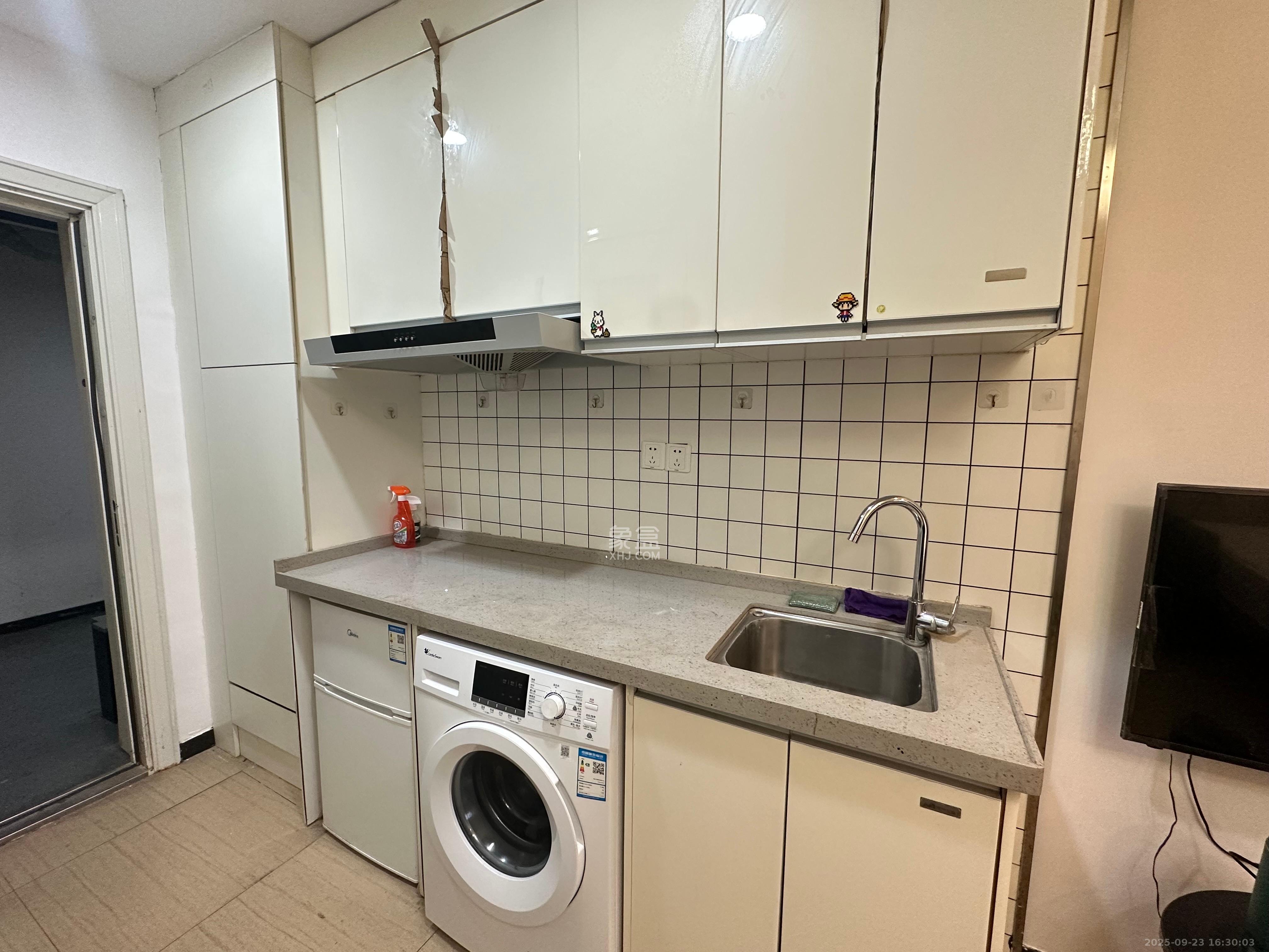 碧桂园威尼斯城 1室1厅1卫 1000.0元/月 碧桂园威尼斯城 1室1厅1卫 1000.0元/月室内图