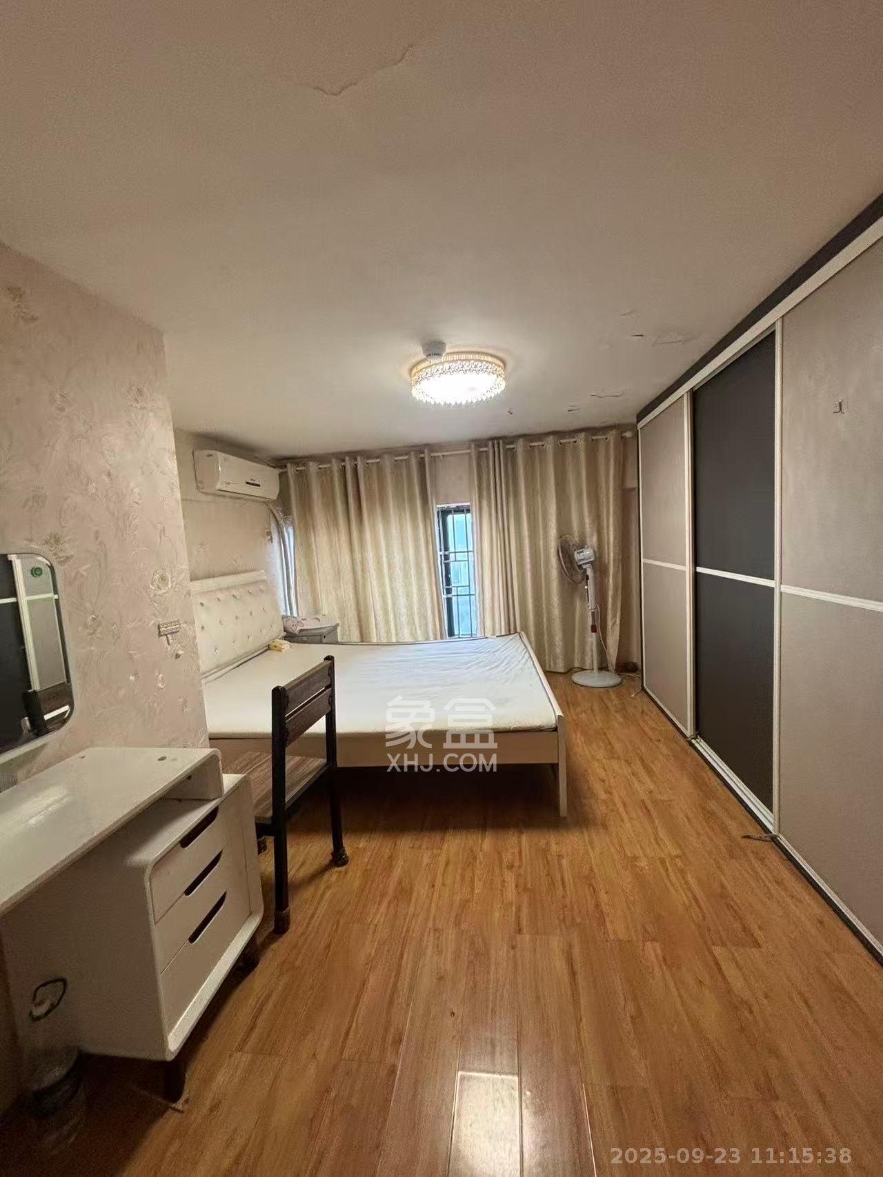 融圣国际 2室1厅1卫 2000.0元/月 融圣国际 2室1厅1卫 2000.0元/月室内图