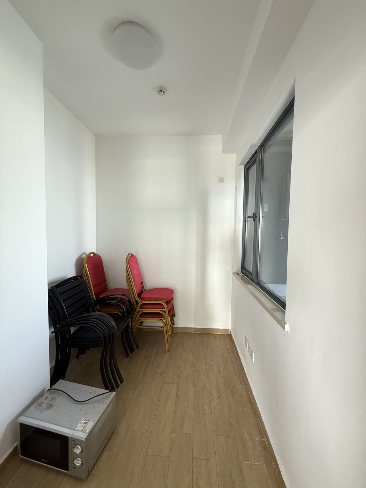 保利中央海岸四期(淳境、淳域) 4室2厅2卫 4000.0元/月 保利中央海岸四期(淳境、淳域) 4室2厅2卫 4000.0元/月室内图