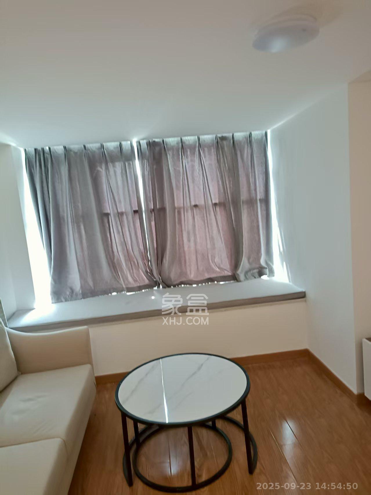 阳光城檀悦 2室1厅1卫 2700.0元/月 阳光城檀悦 2室1厅1卫 2700.0元/月室内图