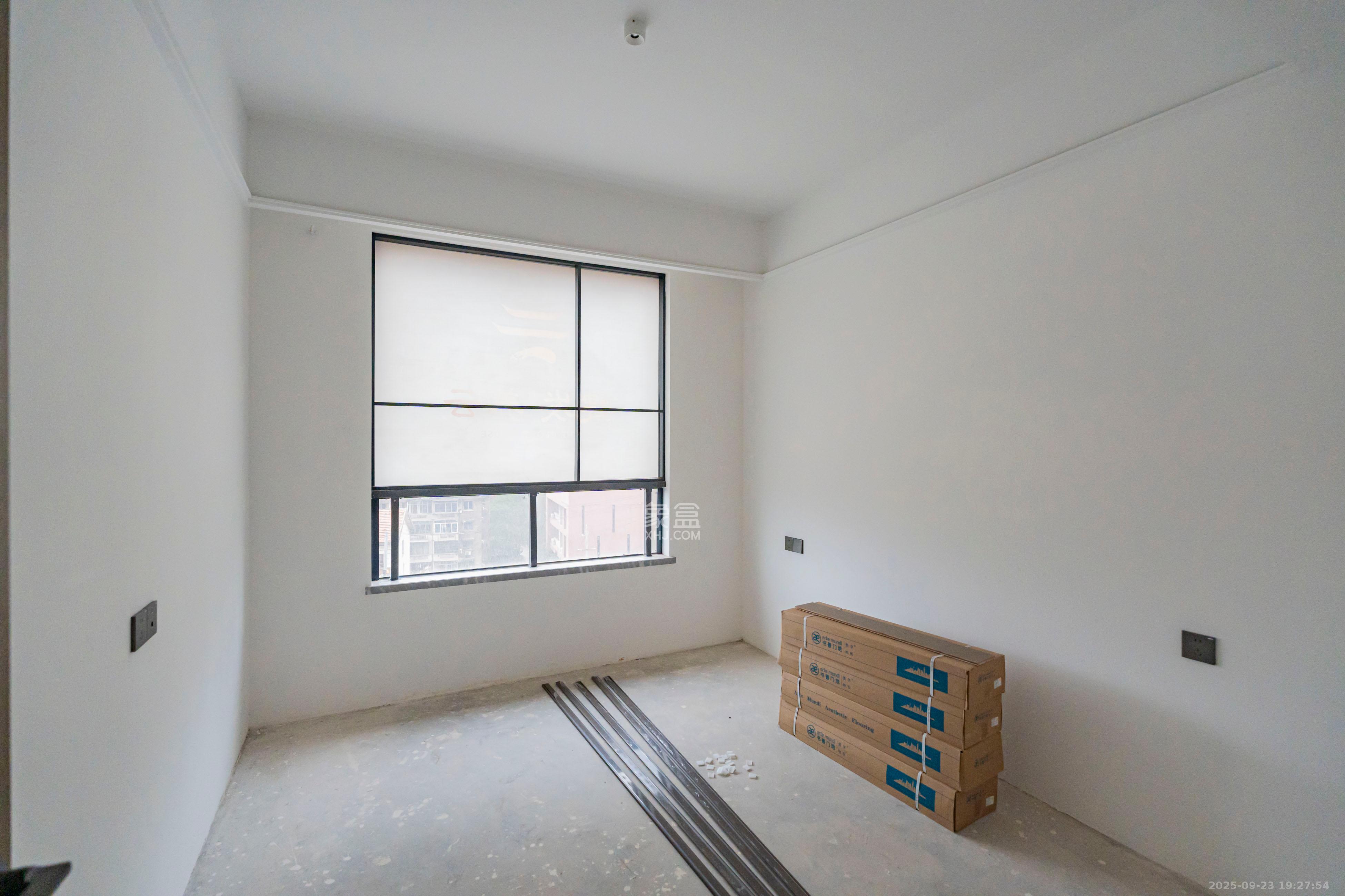 建发养云  4室2厅3卫    530.0万 建发养云  4室2厅3卫    530.0万卧室