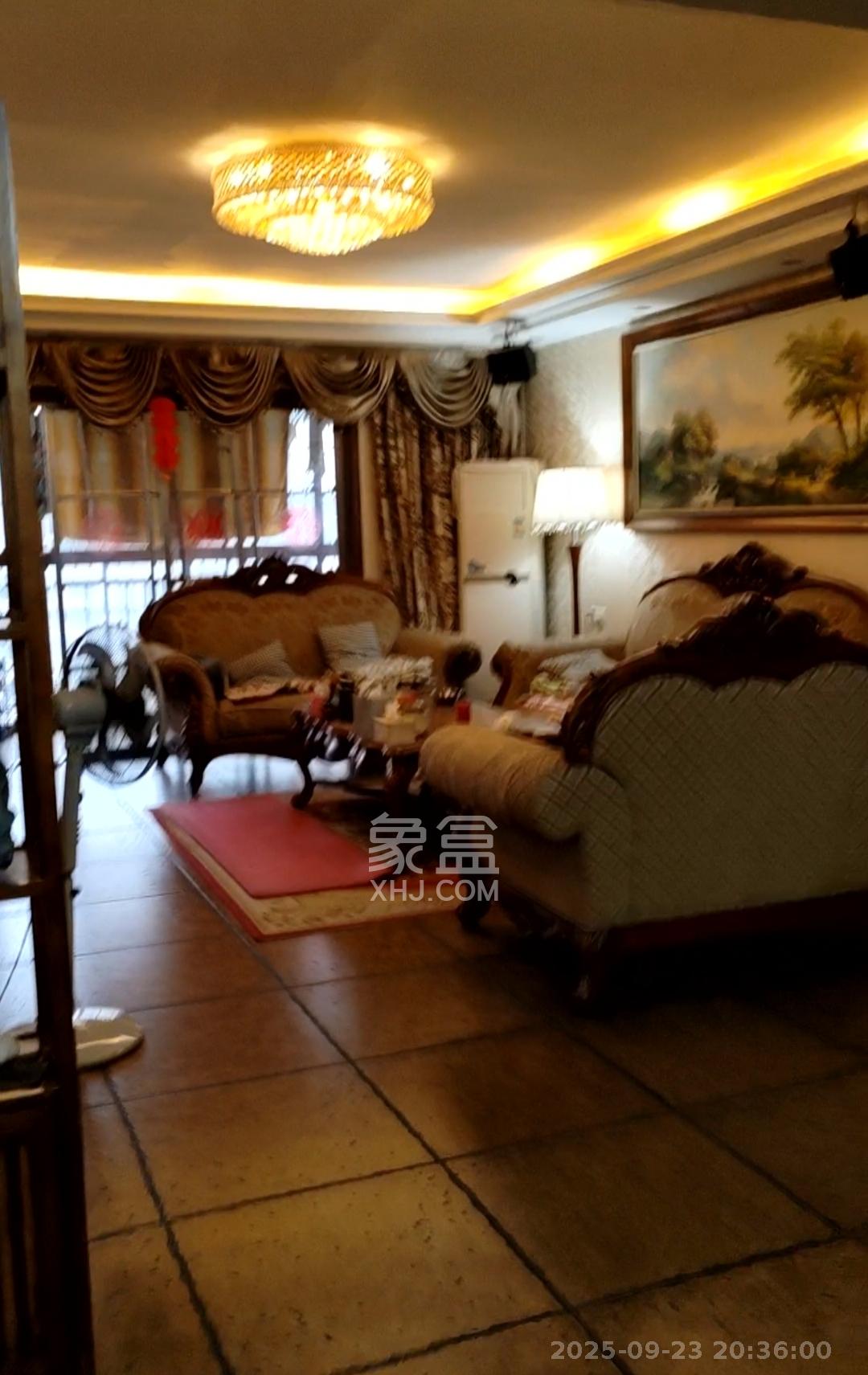 华龙公馆 4室2厅2卫 5000.0元/月 华龙公馆 4室2厅2卫 5000.0元/月室内图