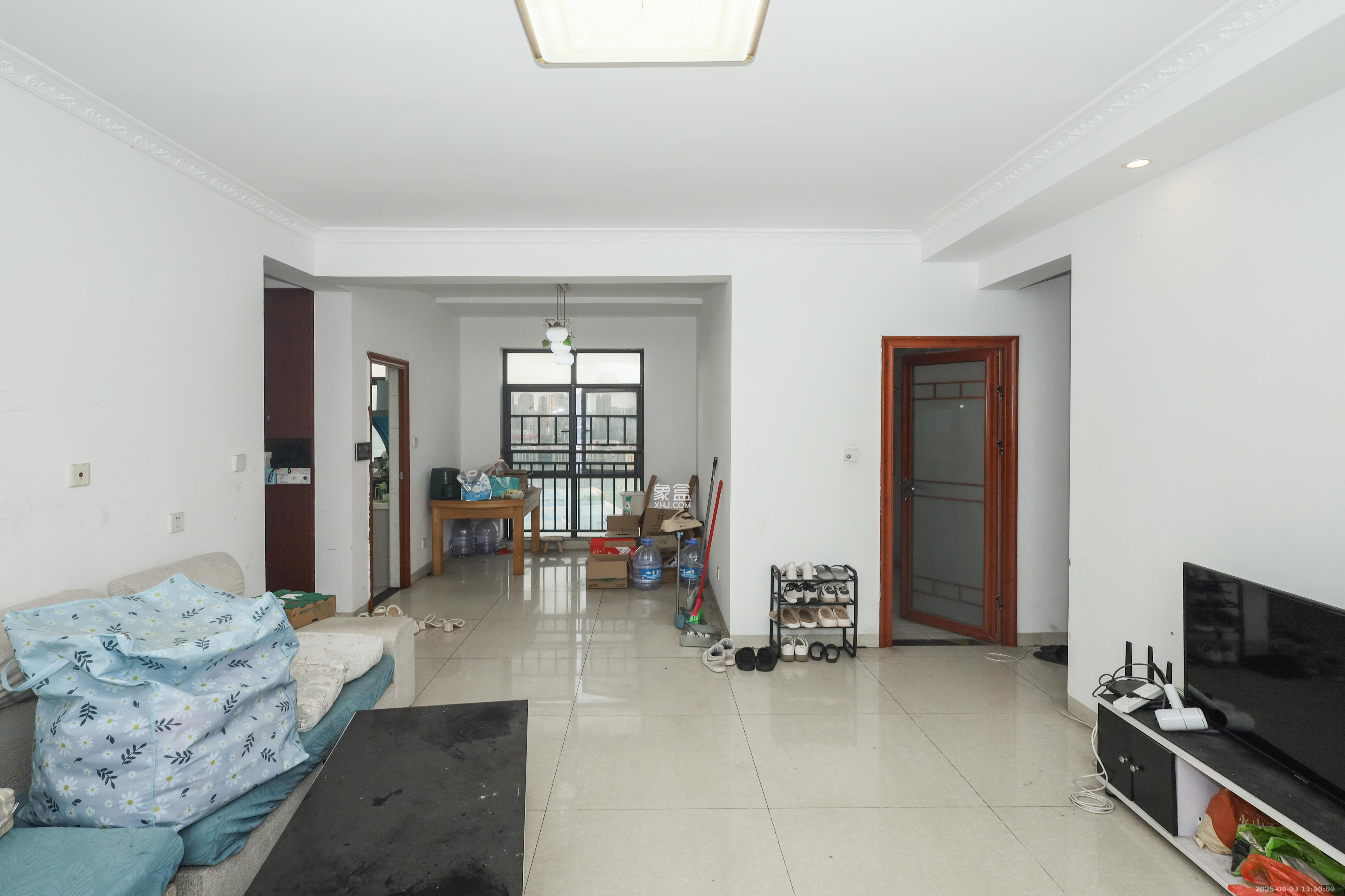 天元涉外景园C区 3室2厅1卫 3000.0元/月 天元涉外景园C区 3室2厅1卫 3000.0元/月室内图