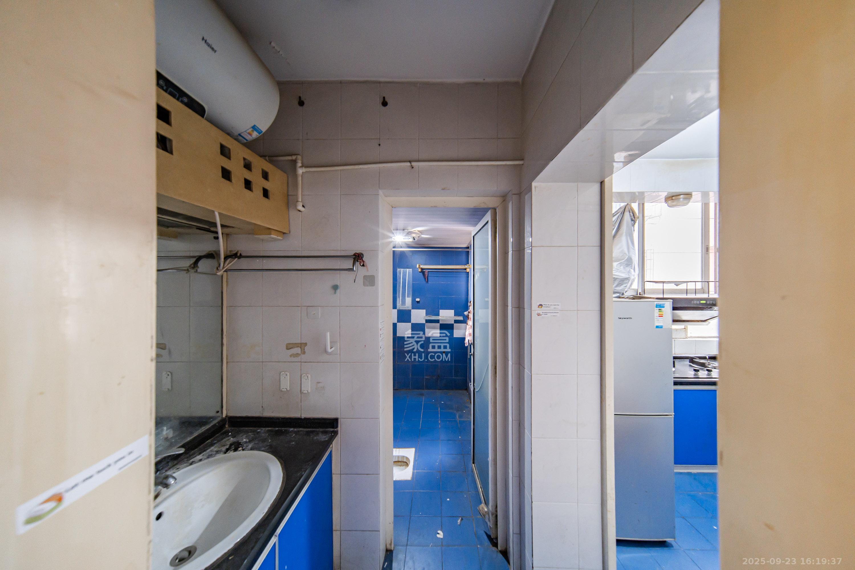 科教新村 3室2厅1卫 106.0万 科教新村 3室2厅1卫 106.0万卫生间