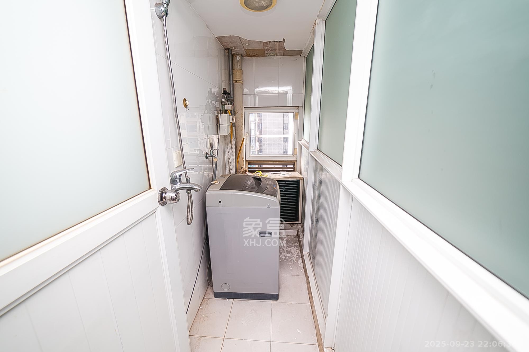 他城(天鸿时代公寓) 1室1厅1卫 28.0万 他城(天鸿时代公寓) 1室1厅1卫 28.0万其他