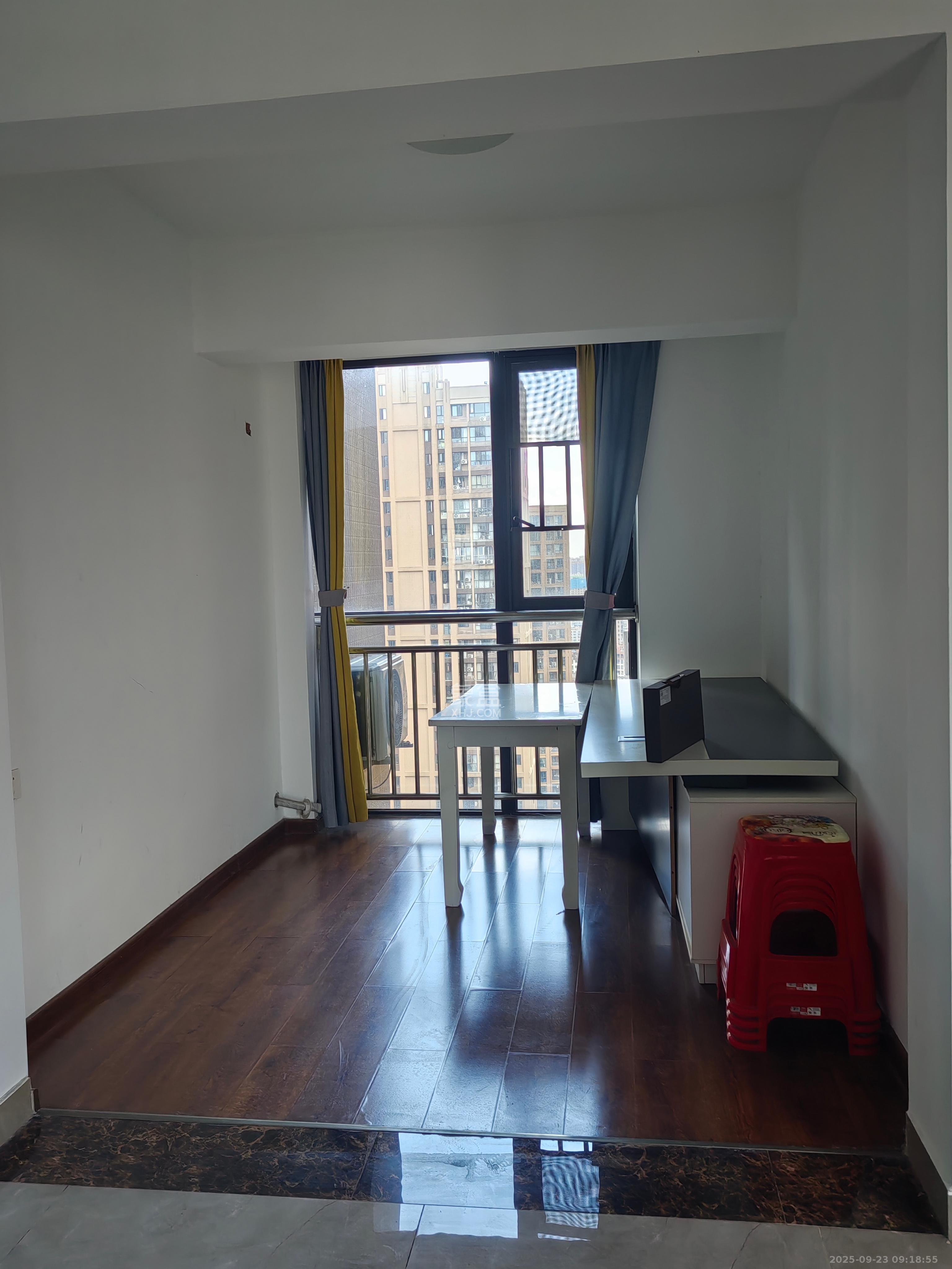 南城印象 1室0厅0卫 2400.0元/月 南城印象 1室0厅0卫 2400.0元/月室内图