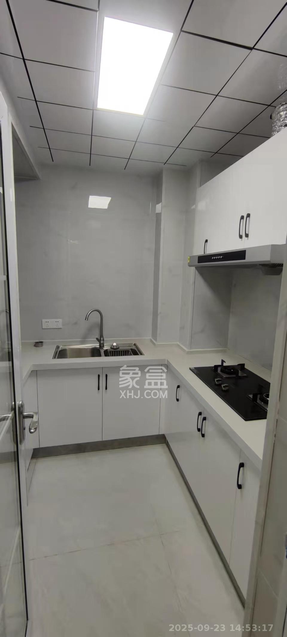 博林云栖  2室2厅1卫    2600.0元/月室内图