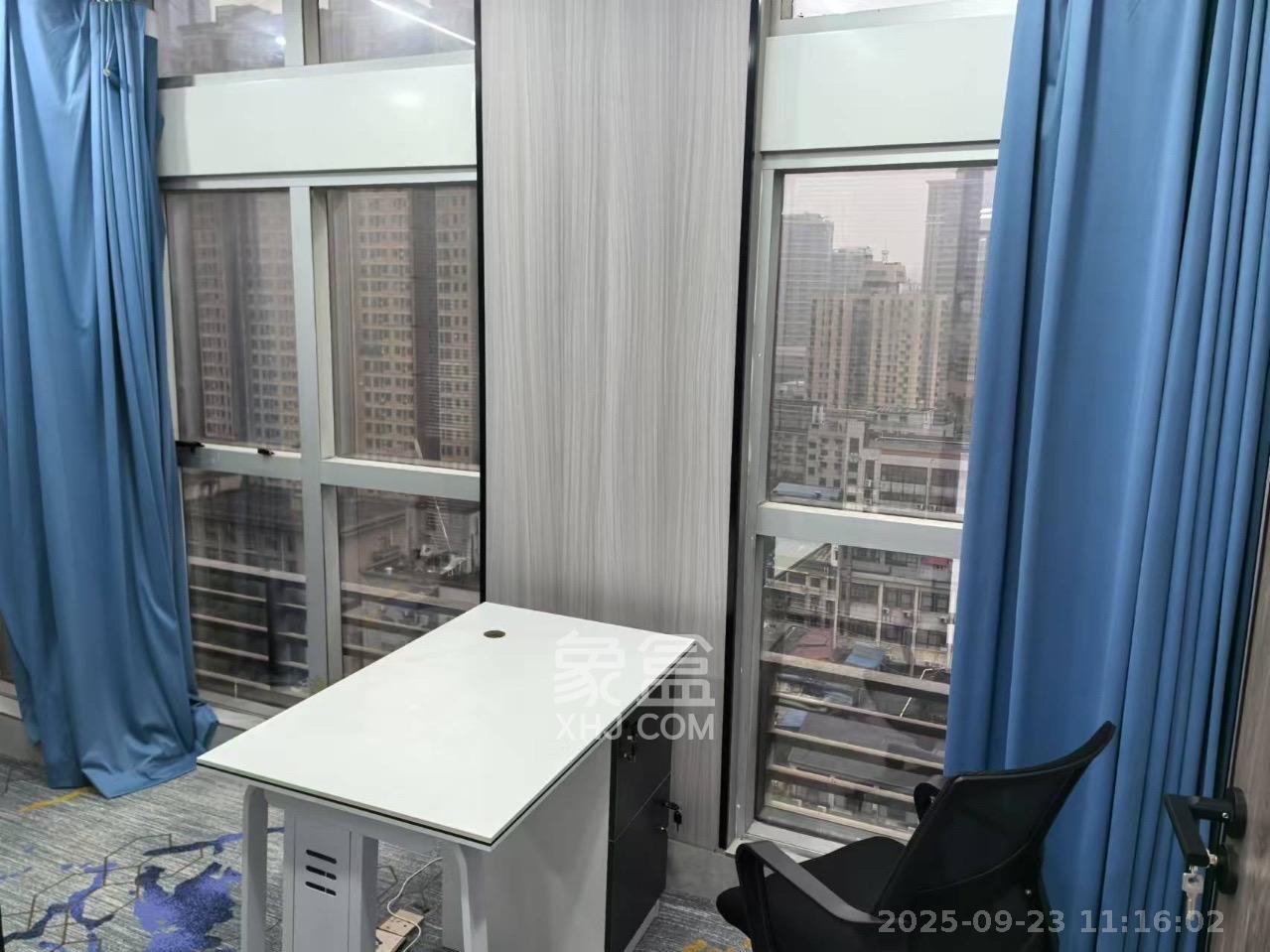 中隆国际大厦   247.45㎡      15000.0元/月室内图