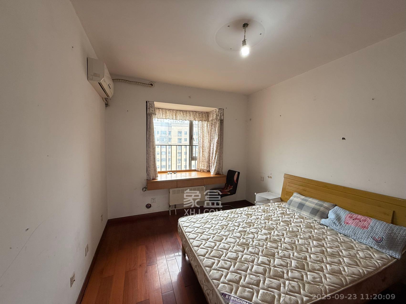 怡海星城 2室2厅1卫 1500.0元/月 怡海星城 2室2厅1卫 1500.0元/月室内图