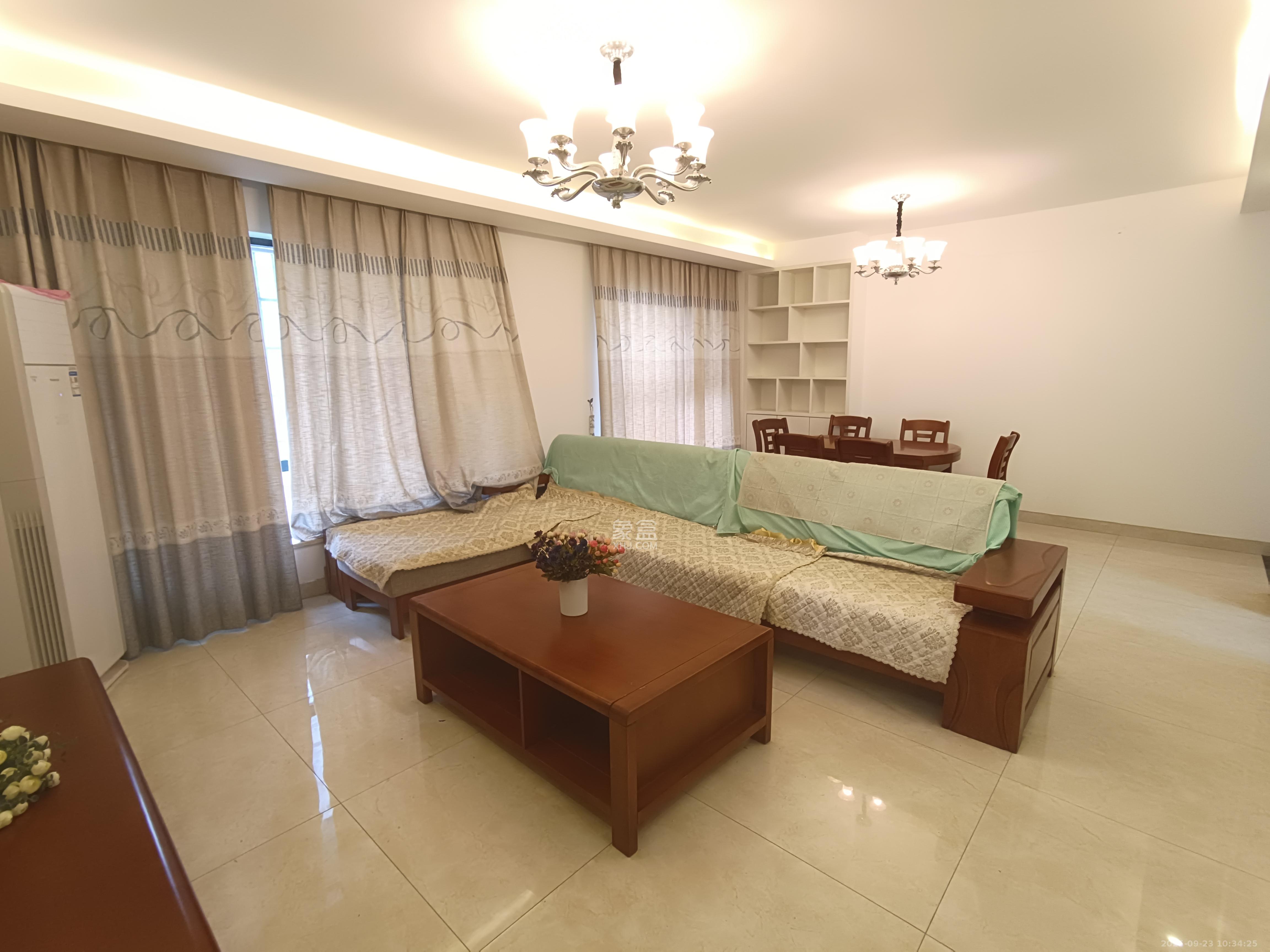 邦盛水岸御园  3室2厅2卫    1960.0元/月室内图