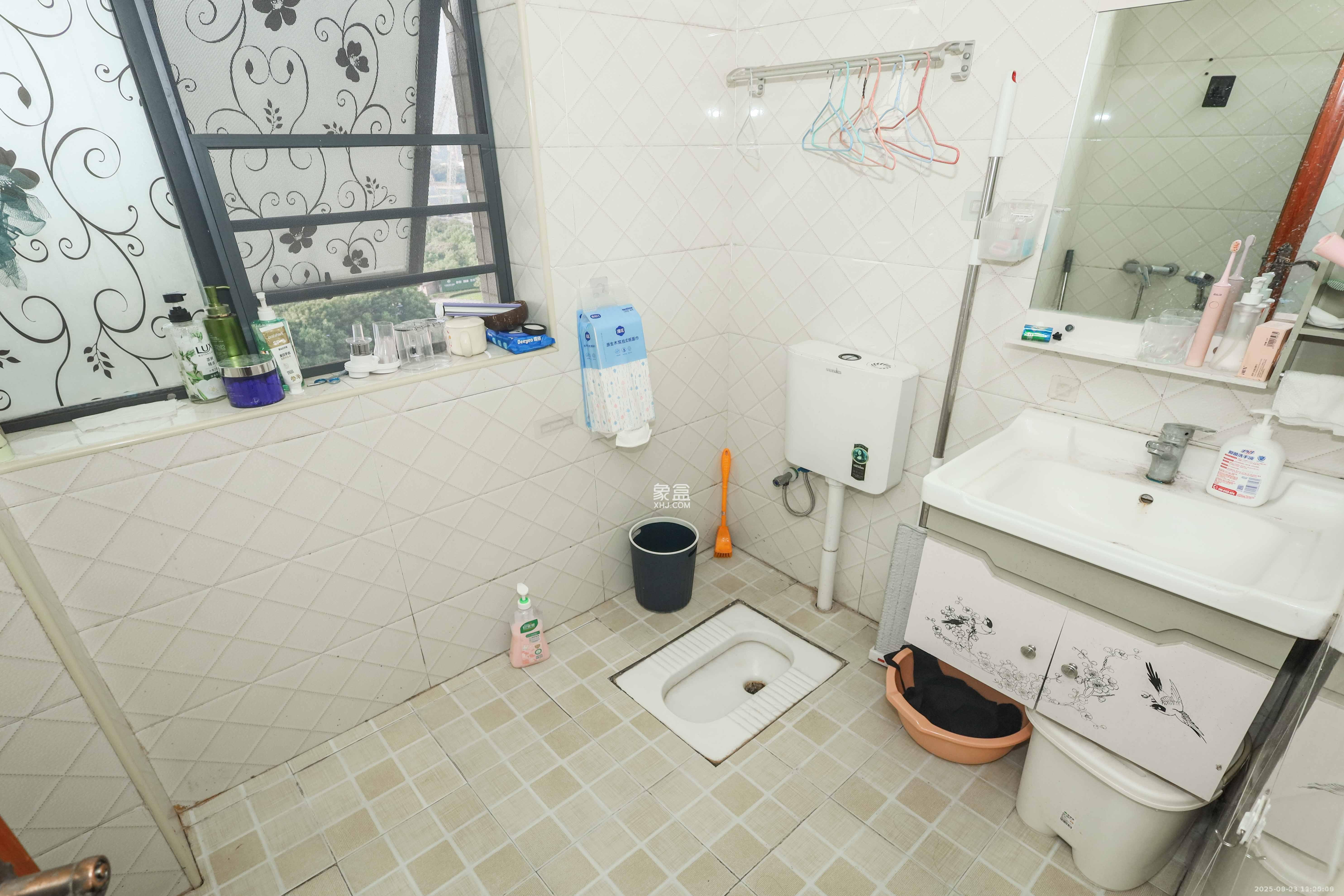 天元涉外景园C区 3室2厅1卫 3000.0元/月 天元涉外景园C区 3室2厅1卫 3000.0元/月室内图