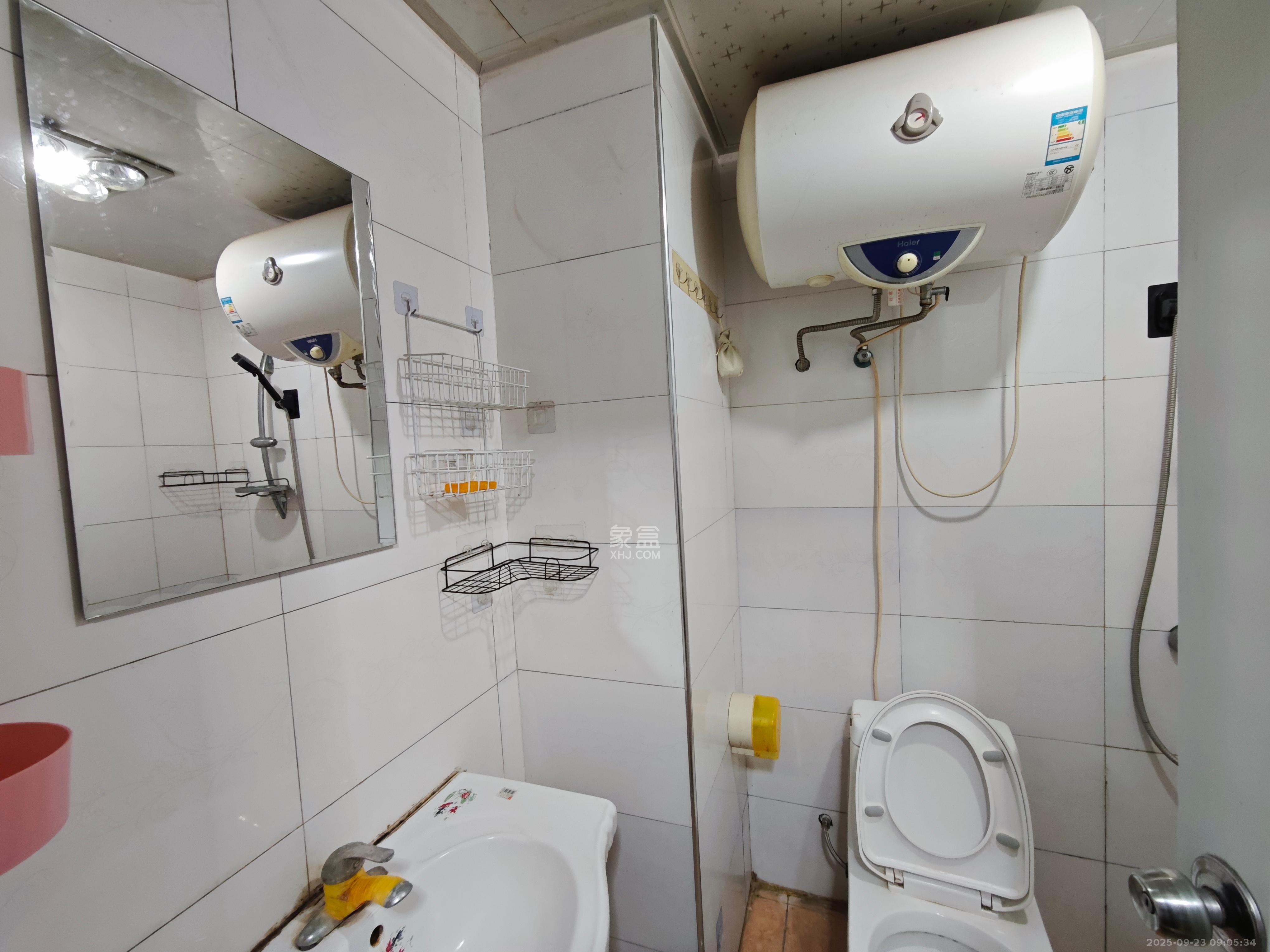 万科金色家园 1室1厅1卫 1200.0元/月 万科金色家园 1室1厅1卫 1200.0元/月室内图